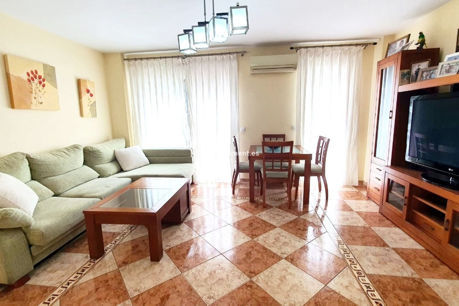 Resale - Apartment - Inland  - Alhaurín el Grande Centro