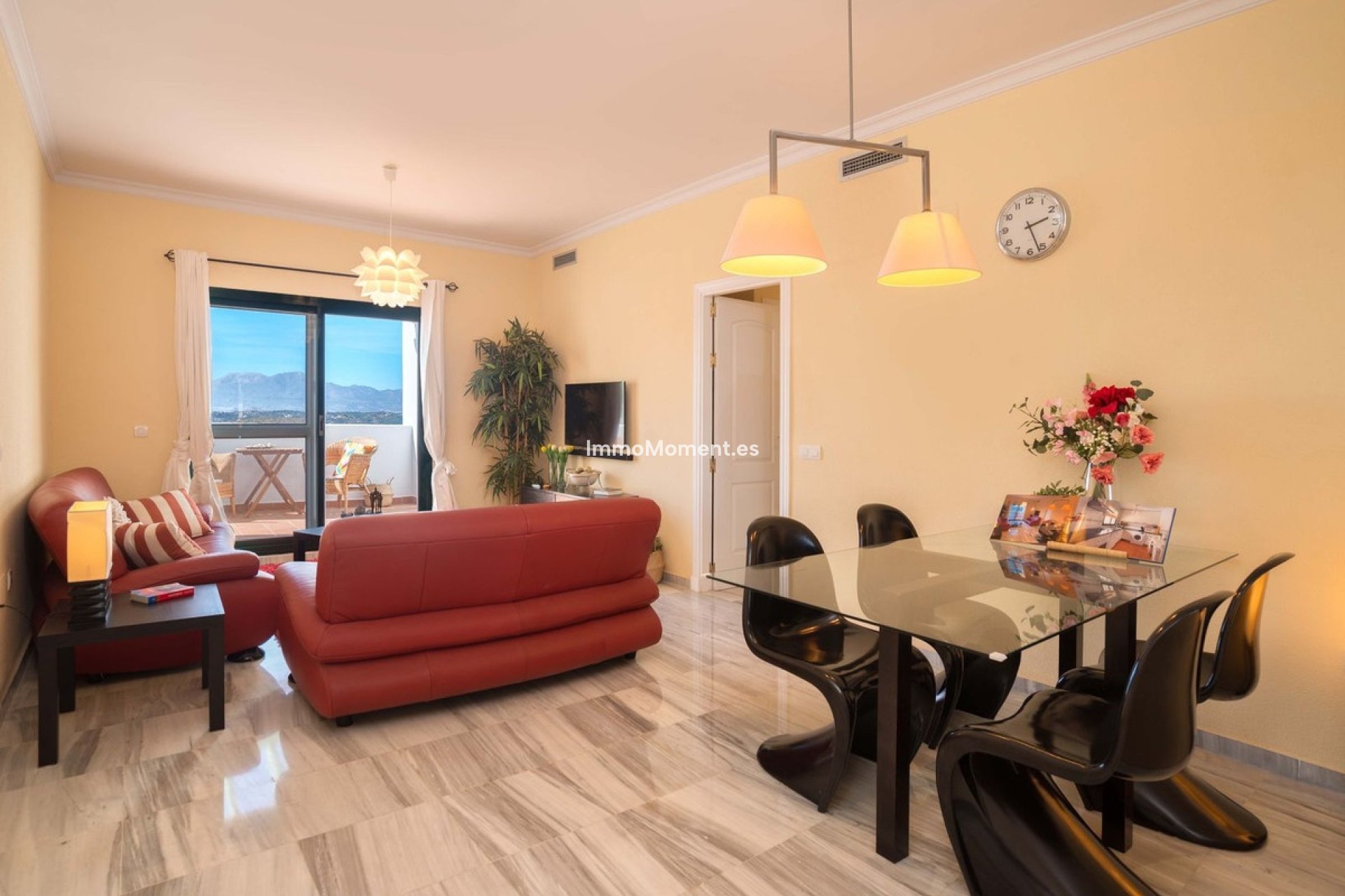 Resale - Apartment - Inland  - Alhaurín Golf