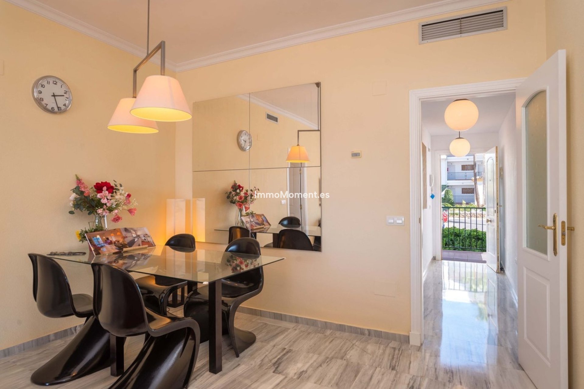 Resale - Apartment - Inland  - Alhaurín Golf