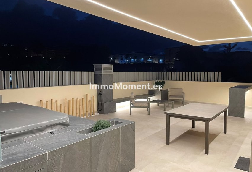 Resale - Apartment - Inland  - Coín