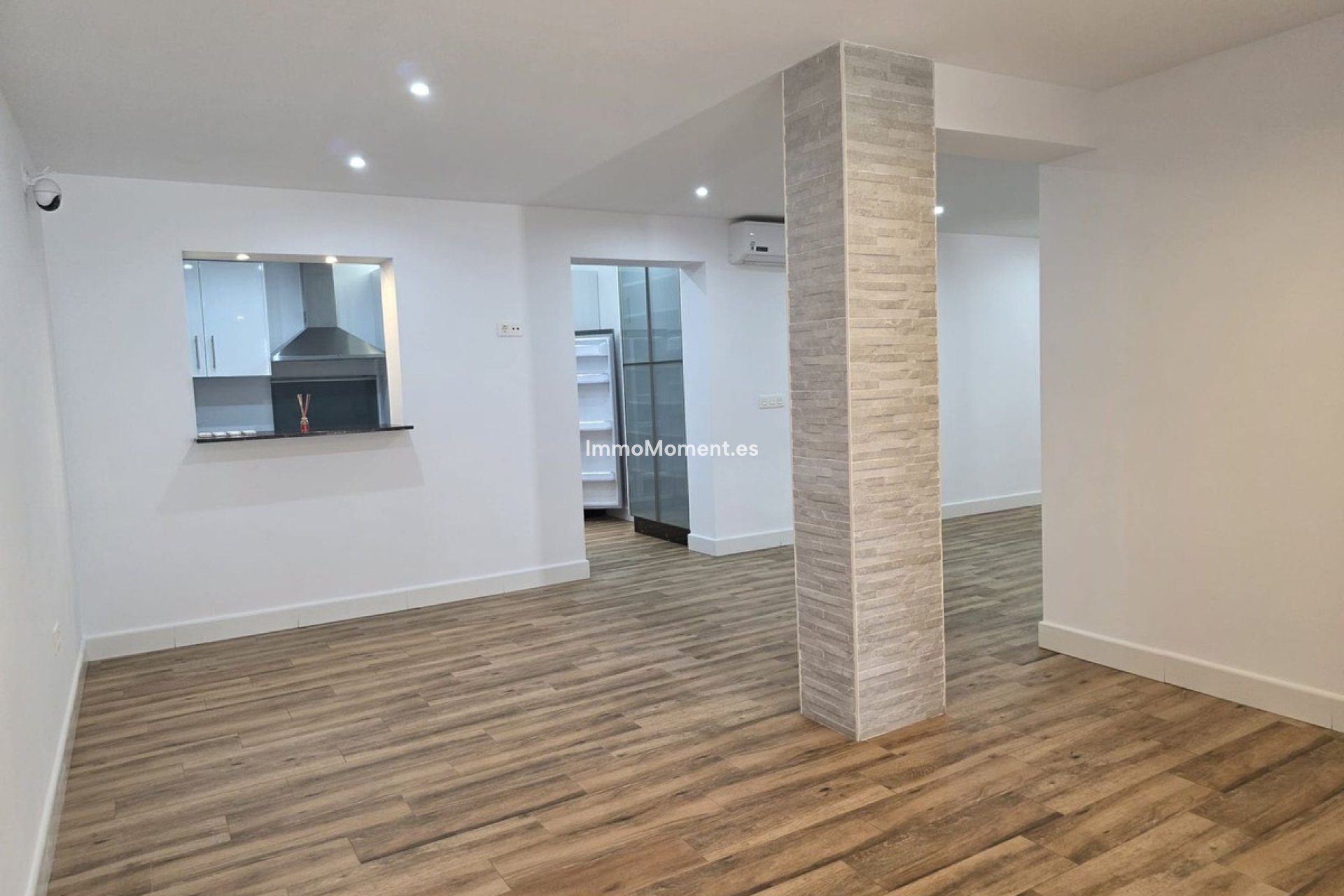 Resale - Apartment - Inland  - Coín