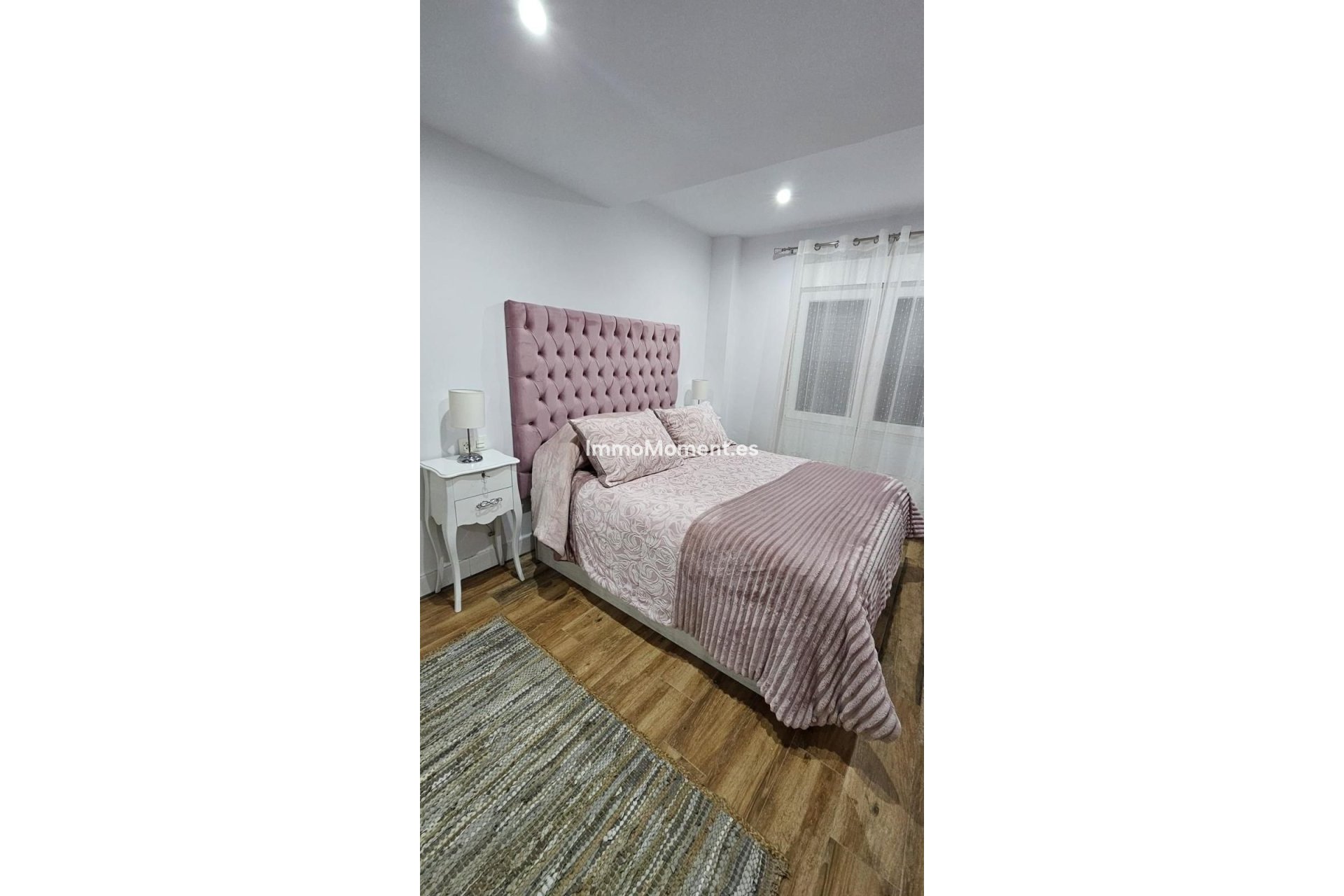 Resale - Apartment - Inland  - Coín
