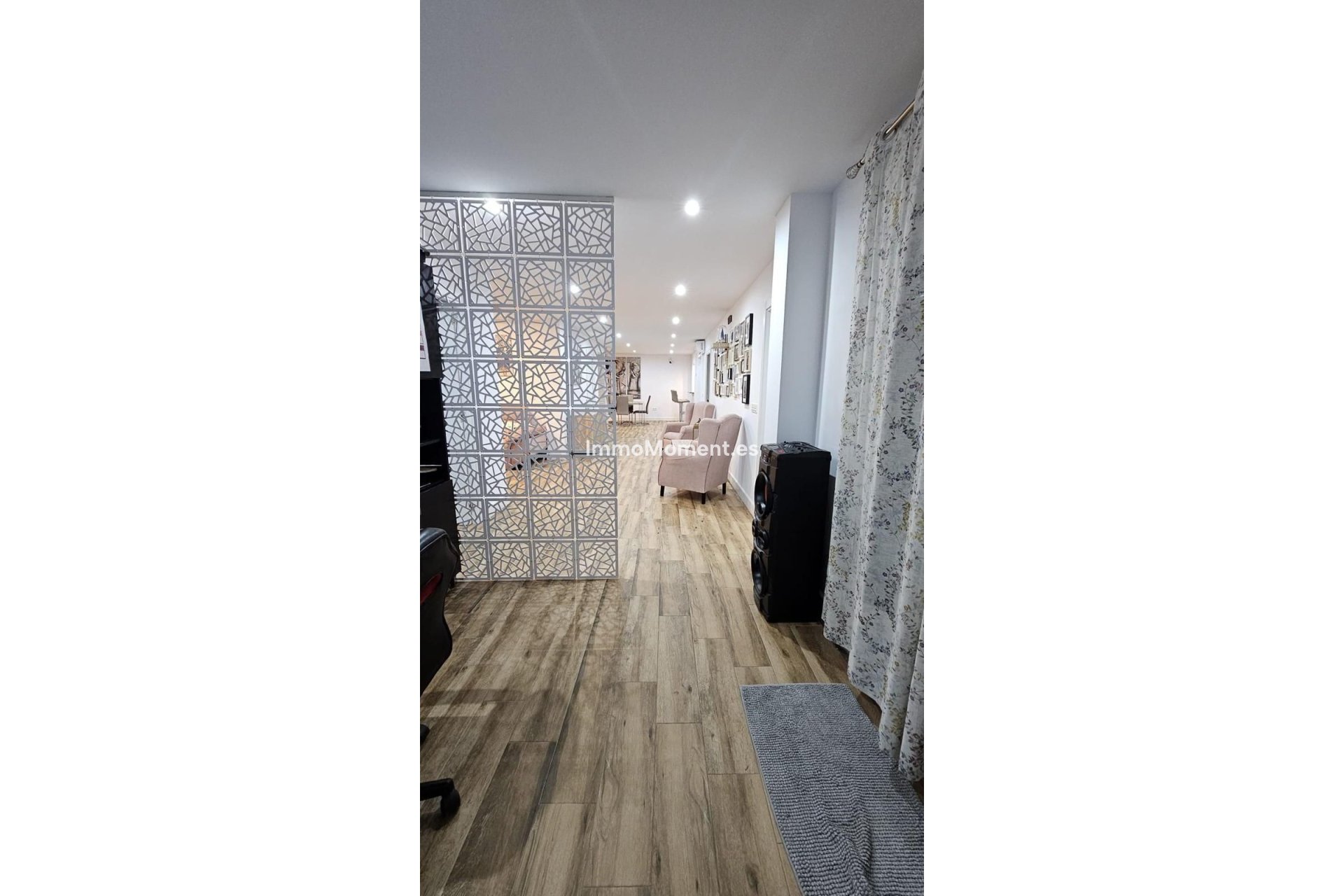 Resale - Apartment - Inland  - Coín