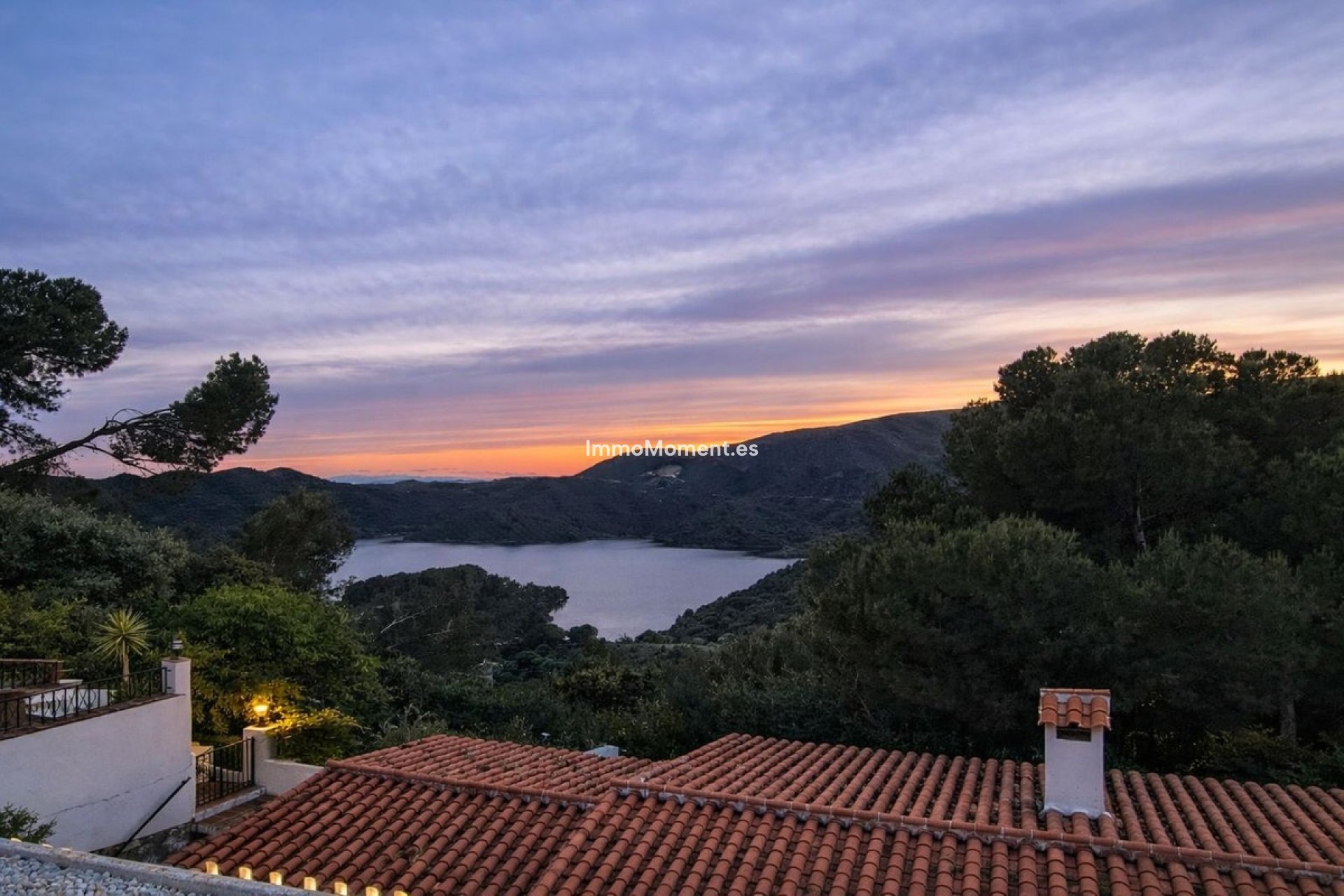 Resale - Apartment - Inland  - Istán