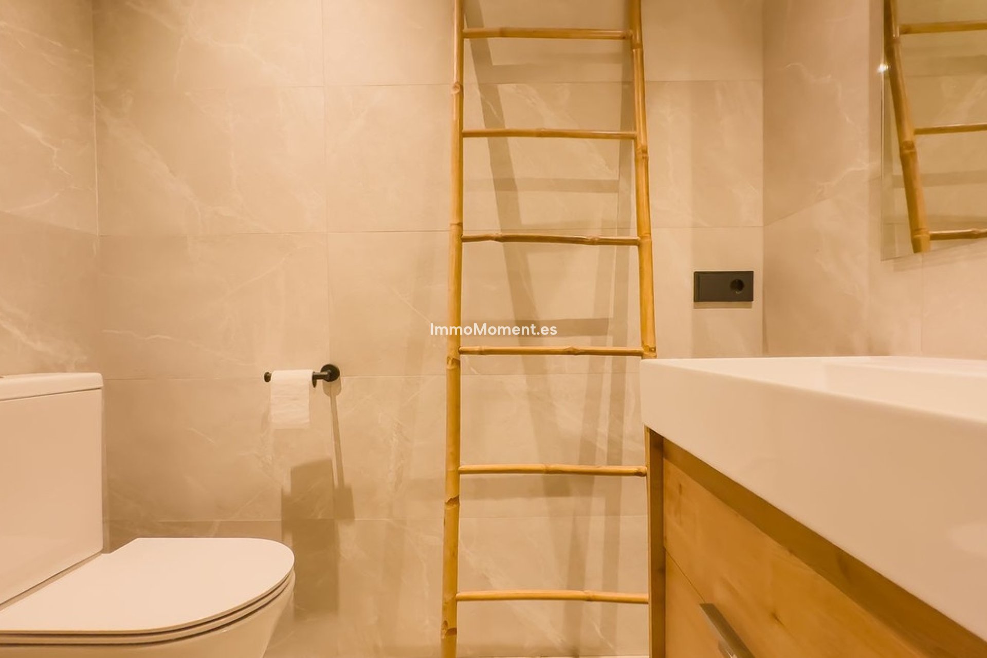 Resale - Apartment - Inland  - Istán