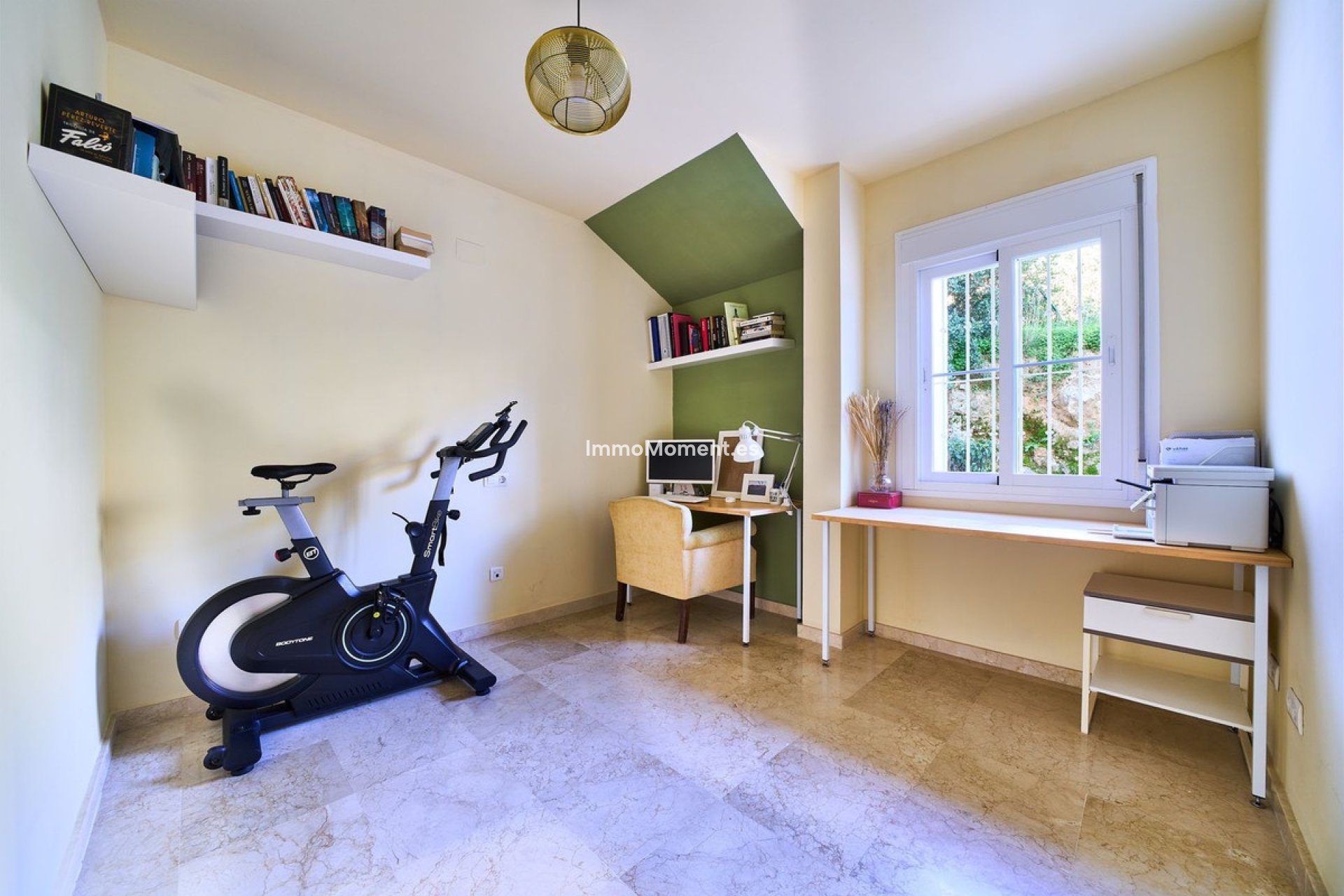 Resale - Apartment - Inland  - Istán