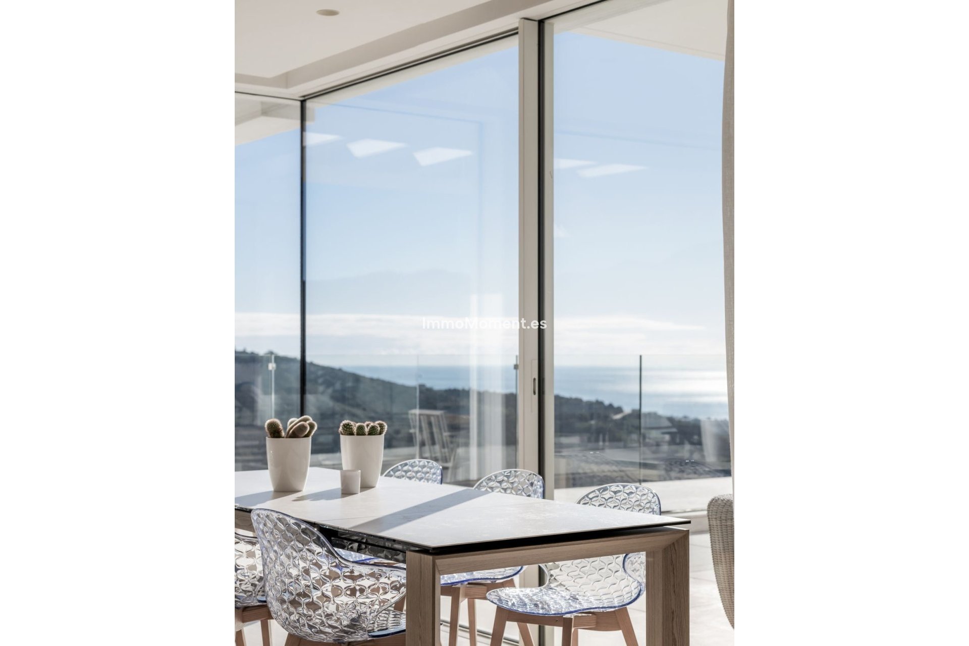 Resale - Apartment - Inland  - Ojén