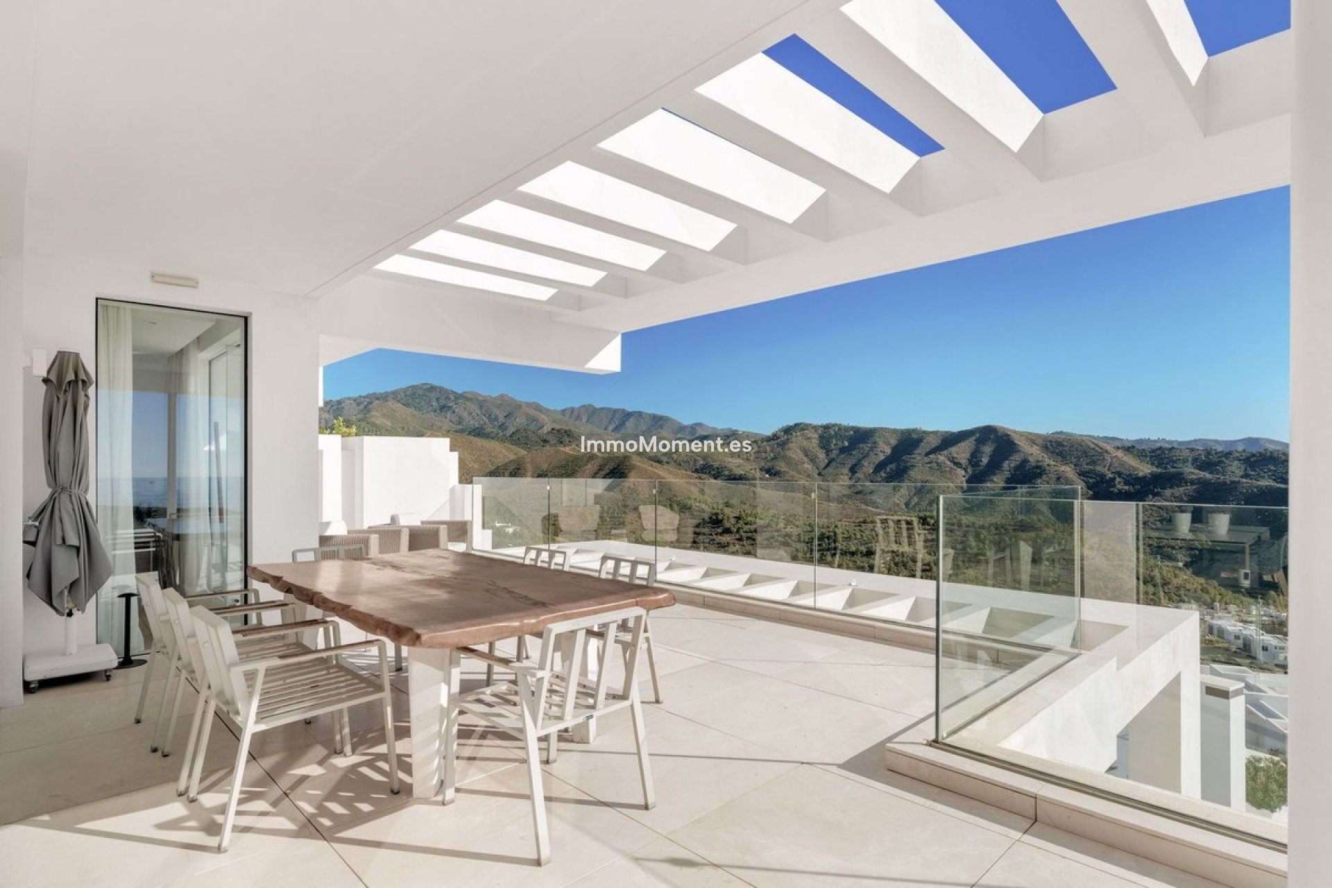 Resale - Apartment - Inland  - Ojén