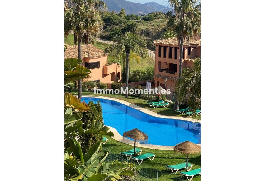 Resale - Apartment - Inland  - Ojén