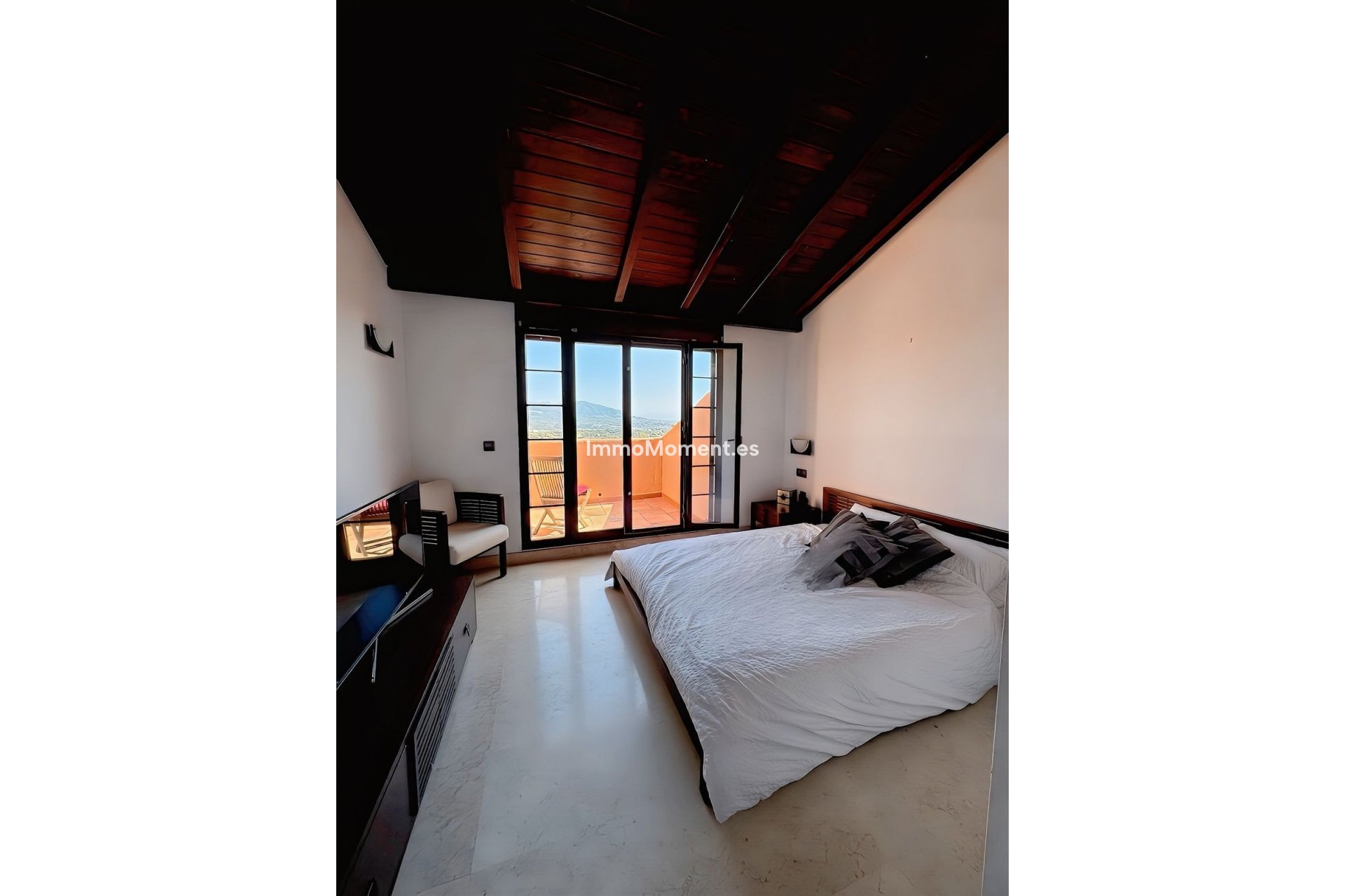 Resale - Apartment - Inland  - Ojén