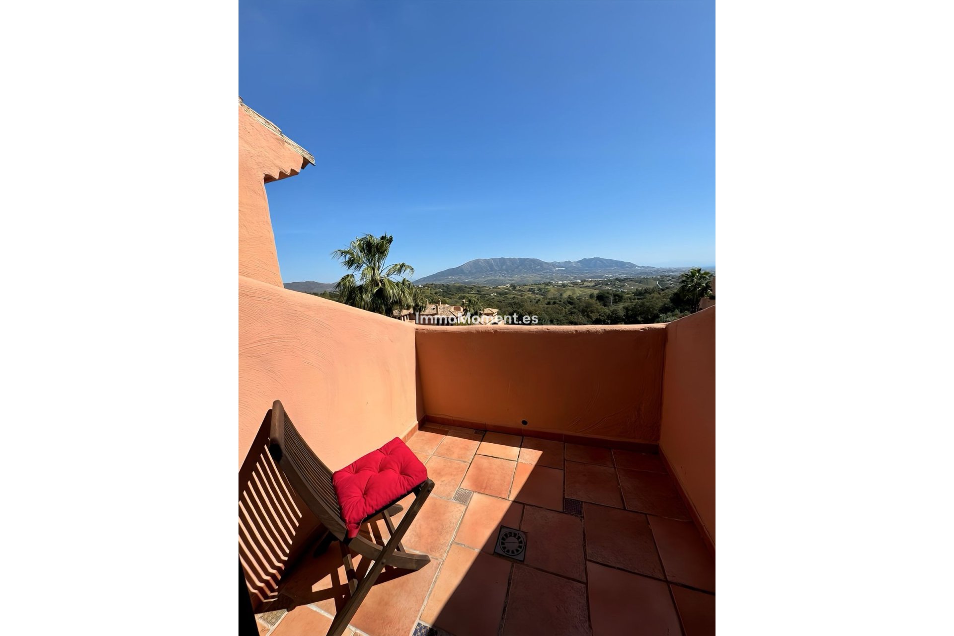 Resale - Apartment - Inland  - Ojén