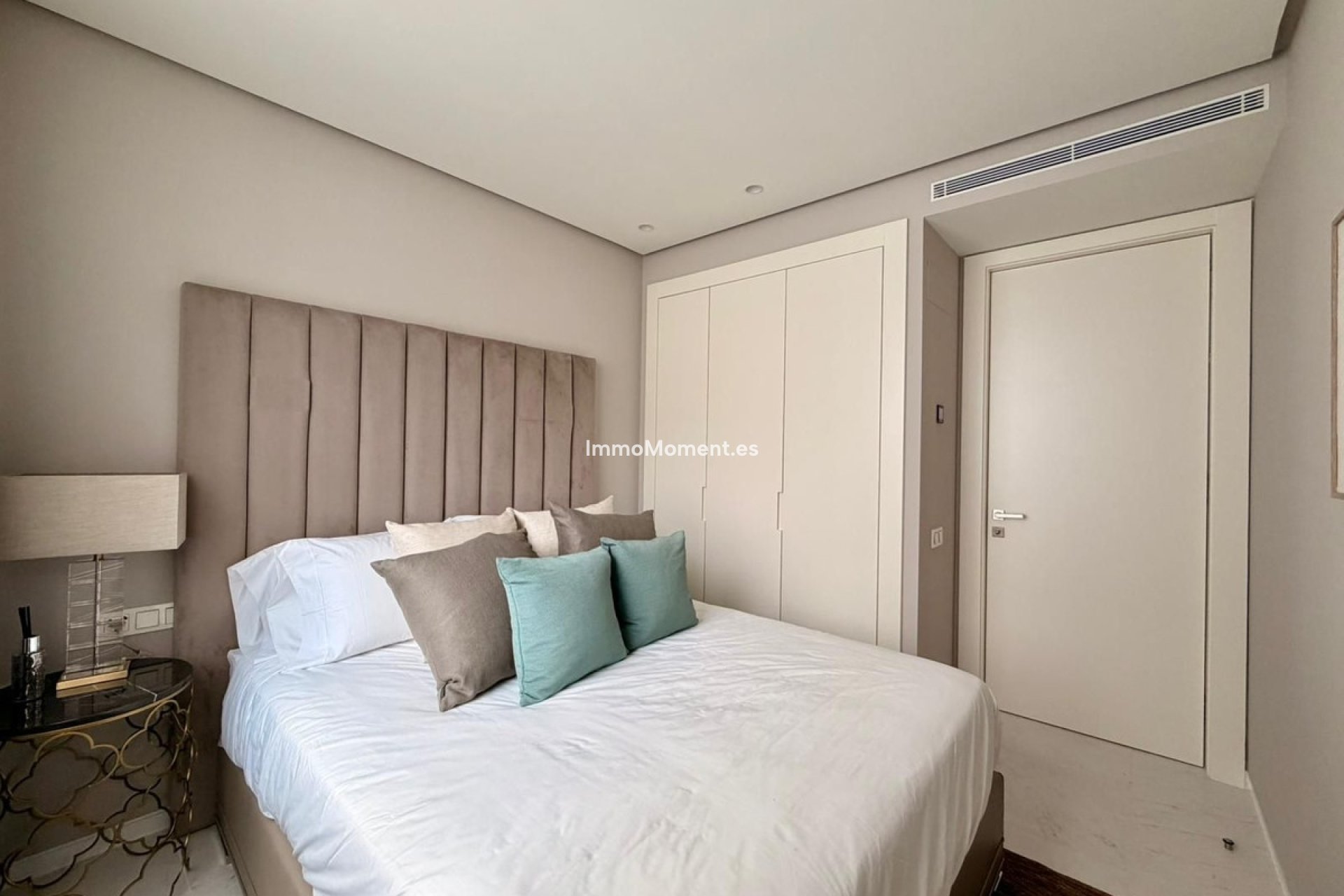 Resale - Apartment - Inland  - Ojén