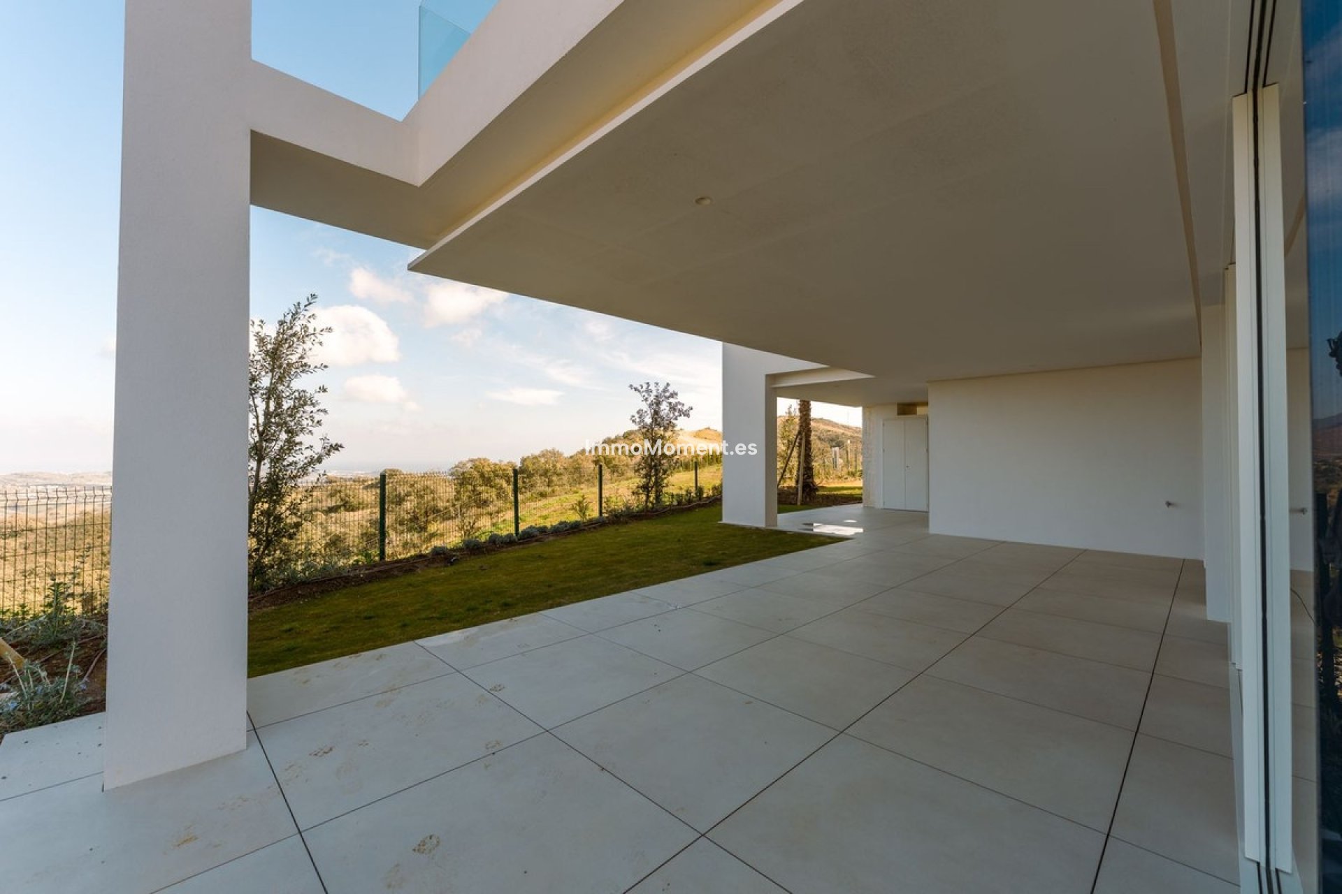 Resale - Apartment - Inland  - Ojén