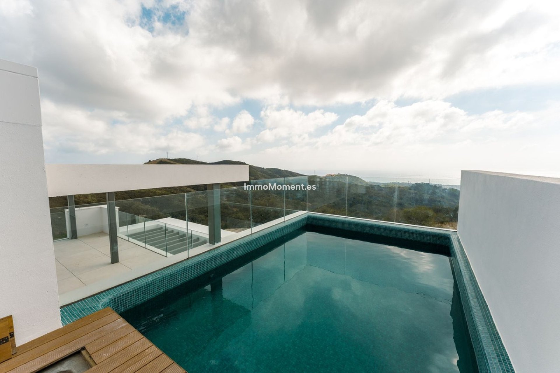 Resale - Apartment - Inland  - Ojén