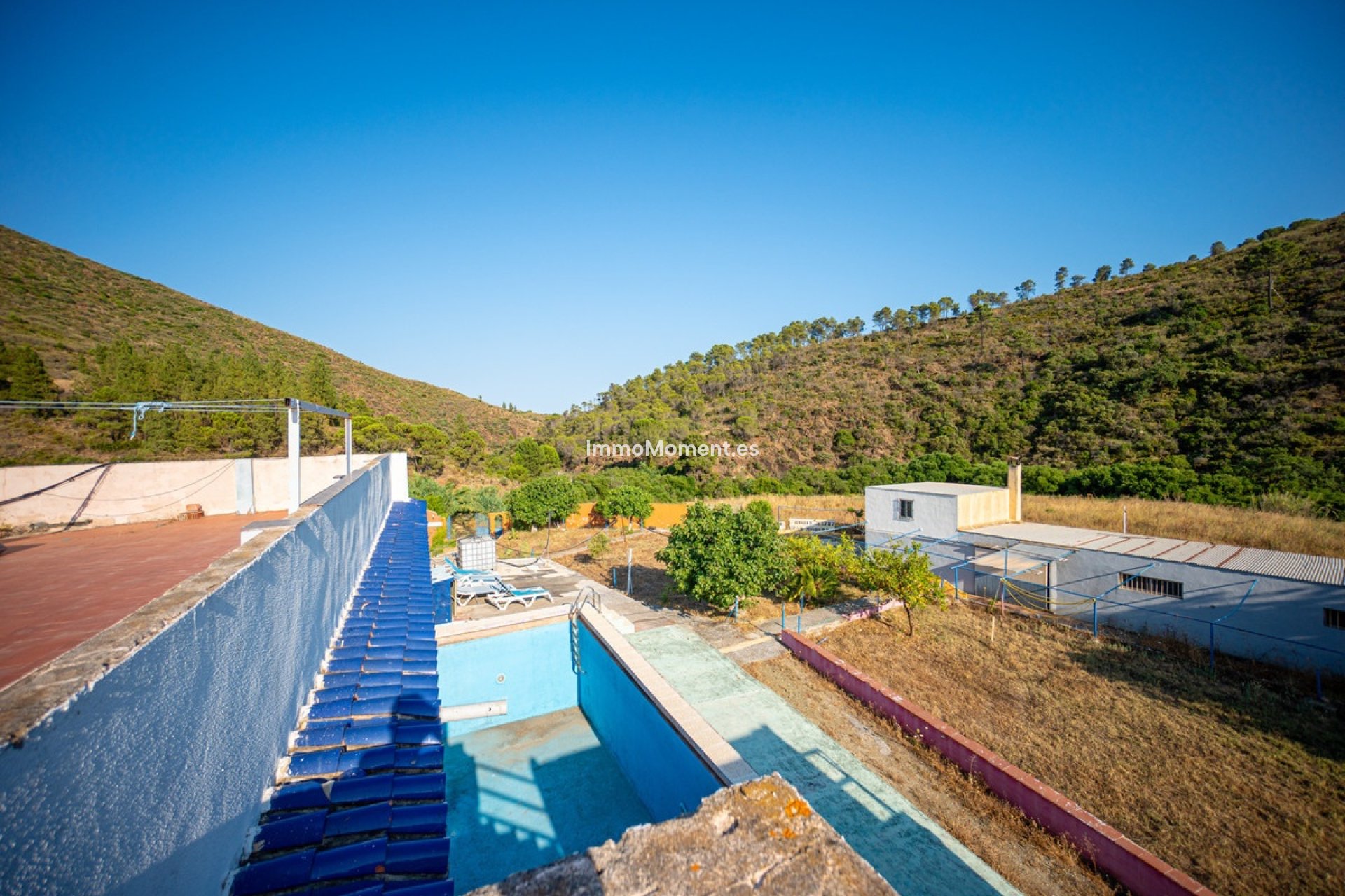 Resale - Apartment - Inland  - Ojén