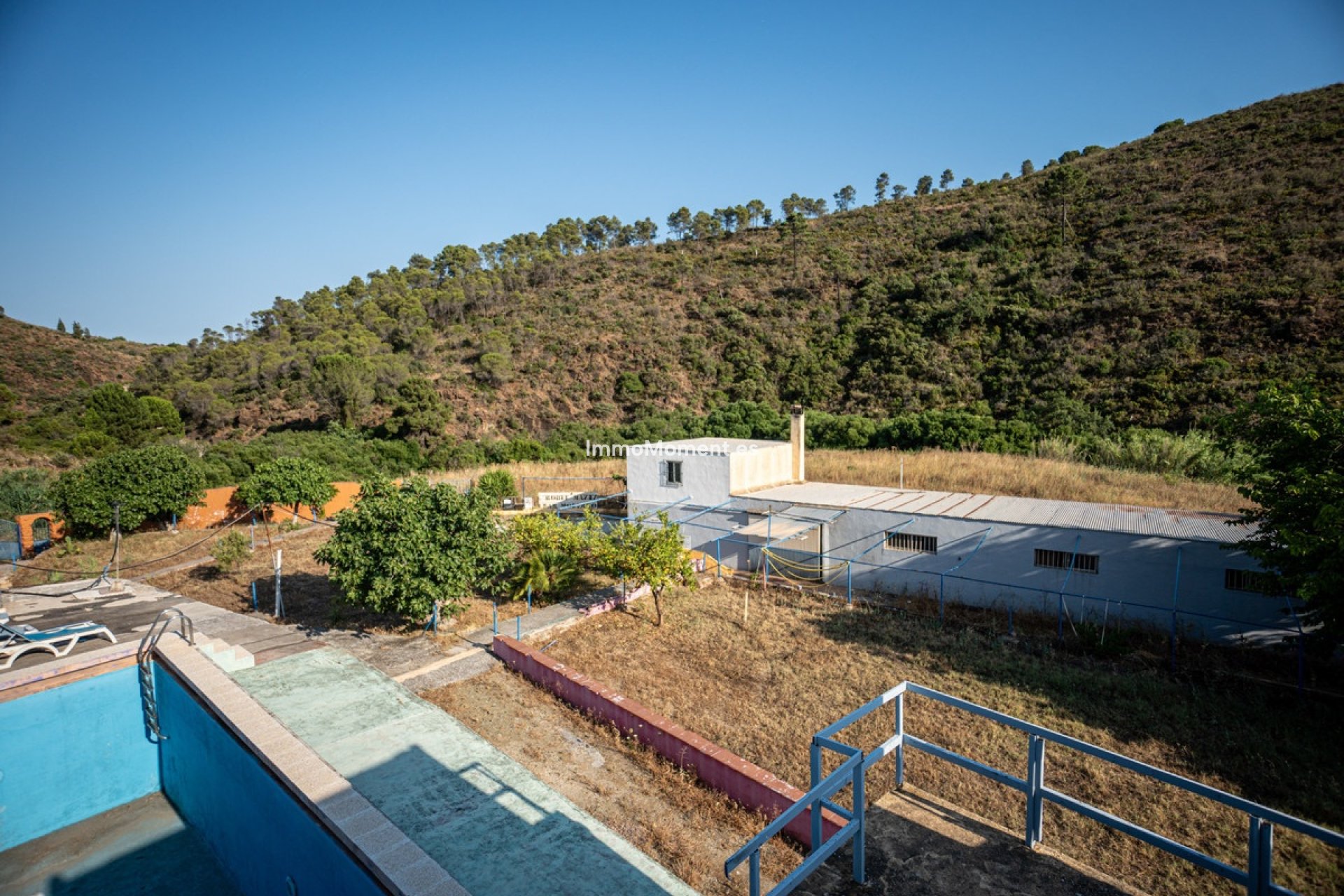 Resale - Apartment - Inland  - Ojén