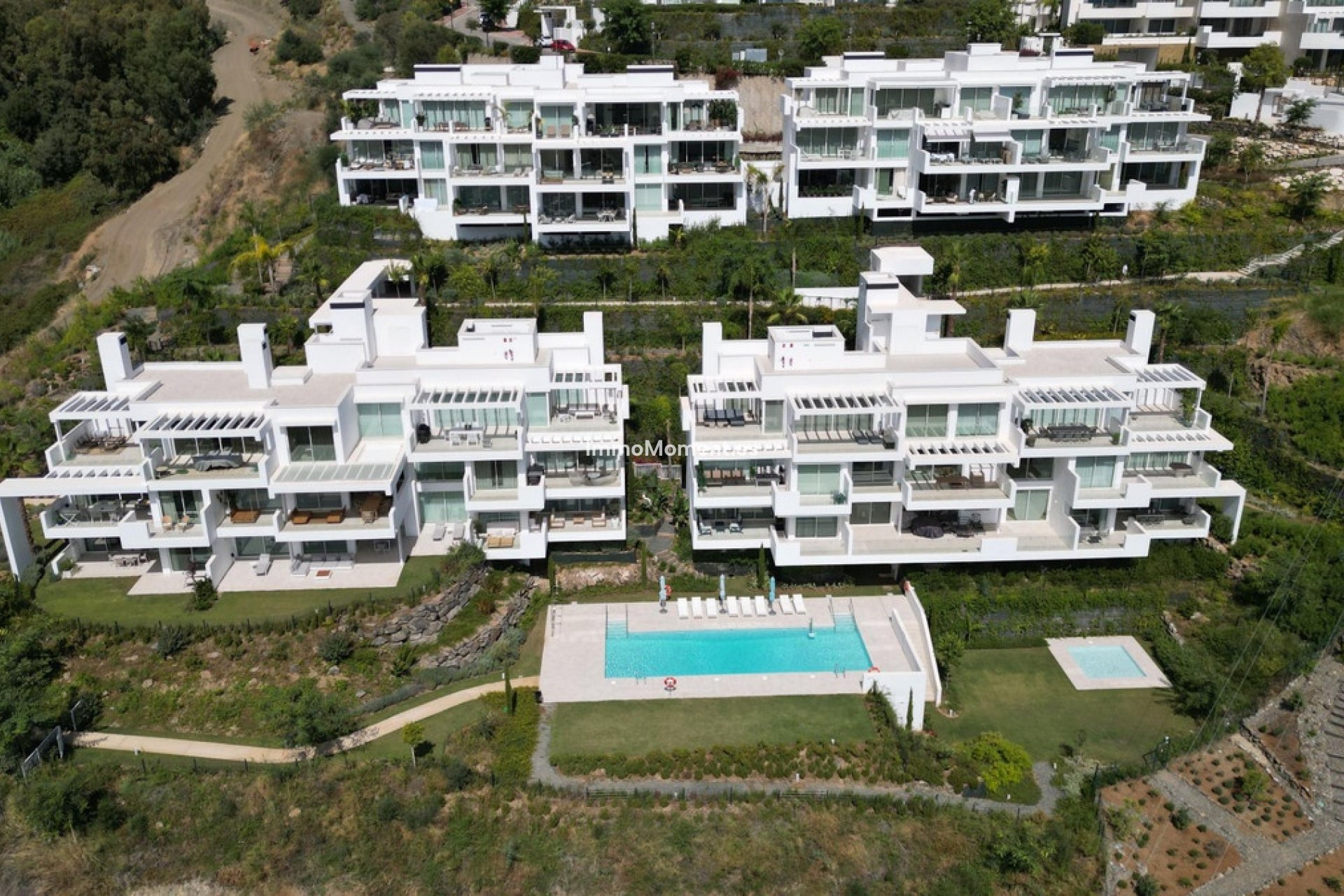 Resale - Apartment - Inland  - Ojén