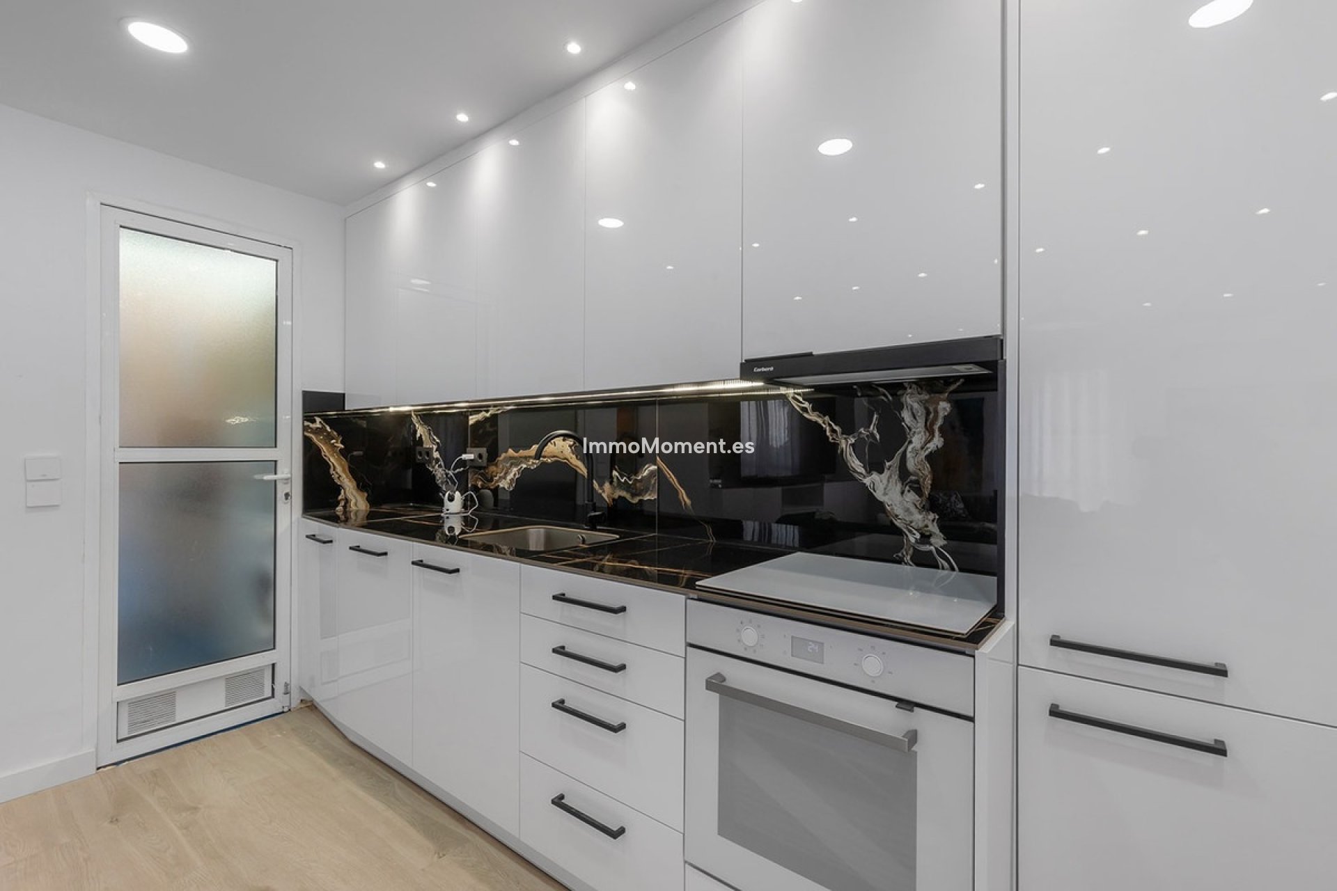 Resale - Apartment - Los Montesinos - Los Montesinos Centro