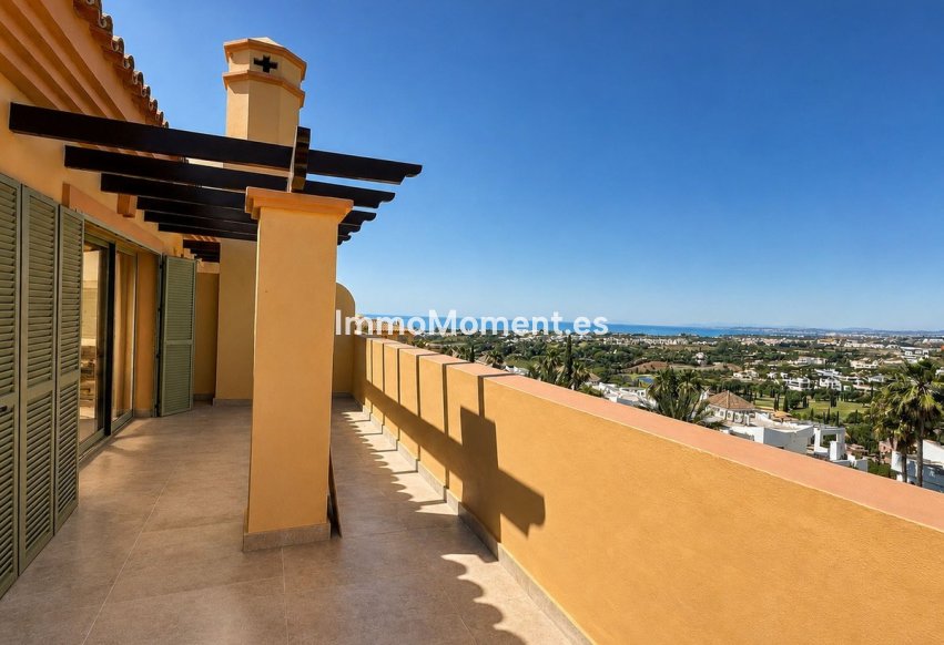Resale - Apartment - Málaga - Benahavís
