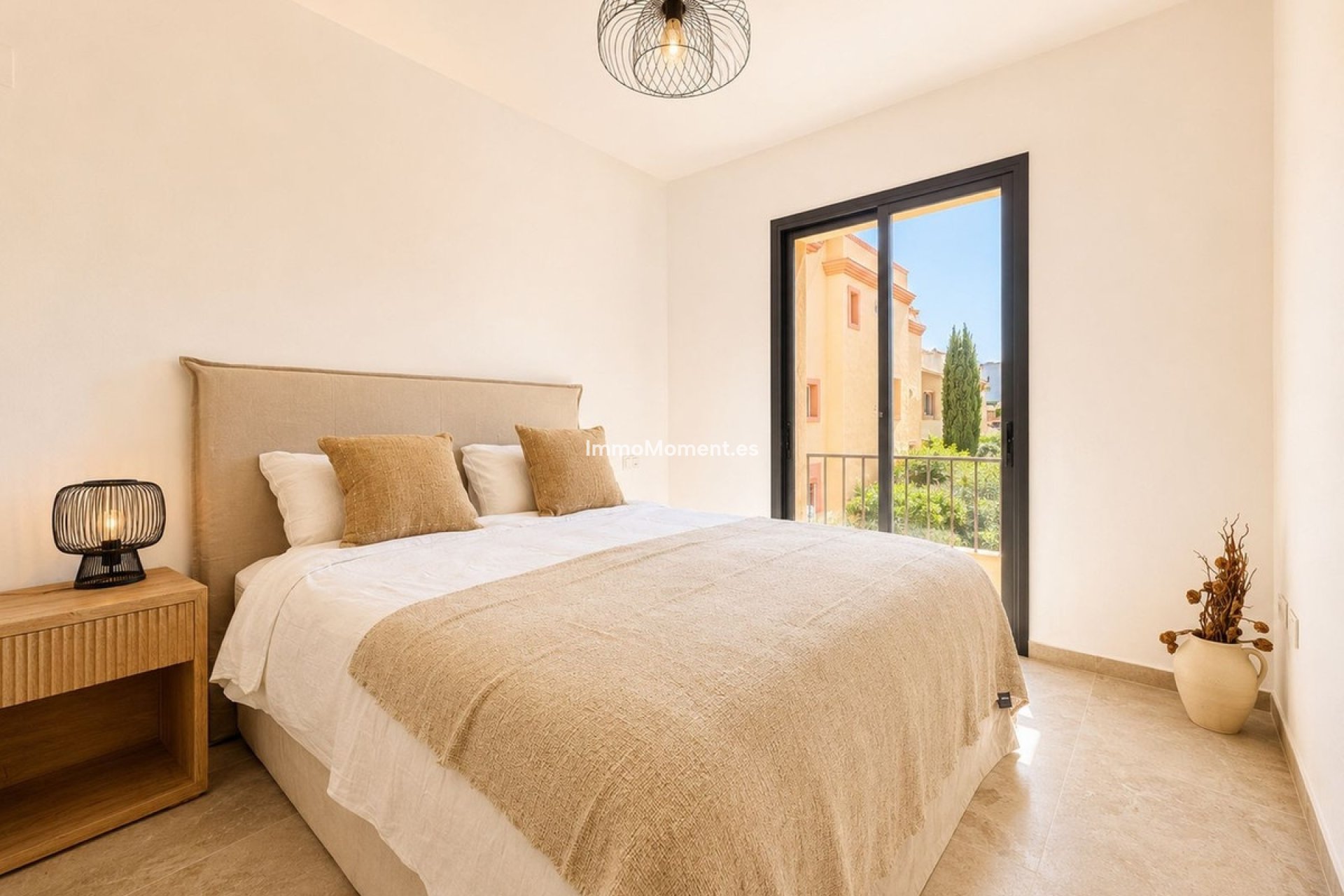 Resale - Apartment - Málaga - Benahavís