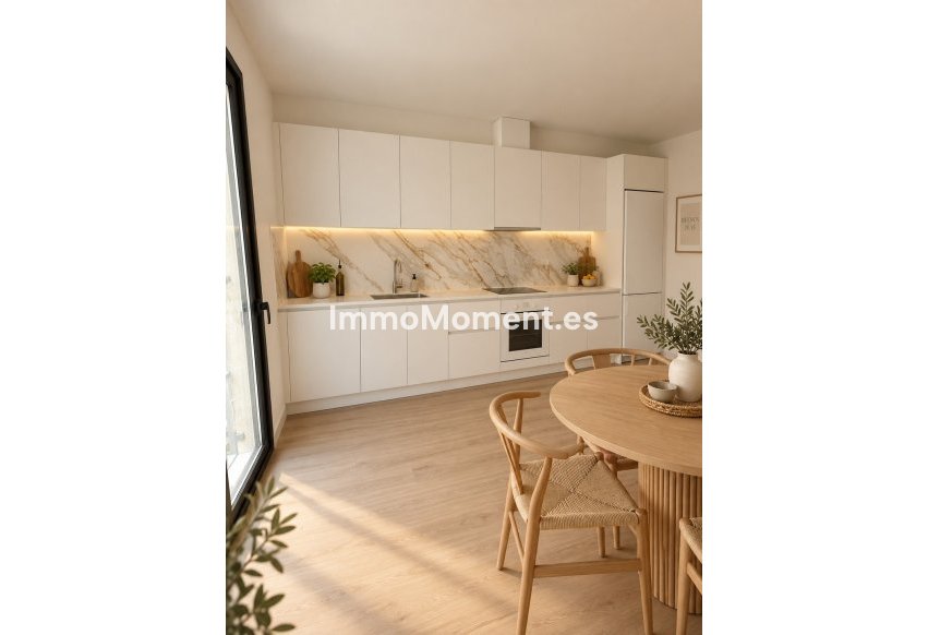 Resale - Apartment - Málaga - Centro Histórico