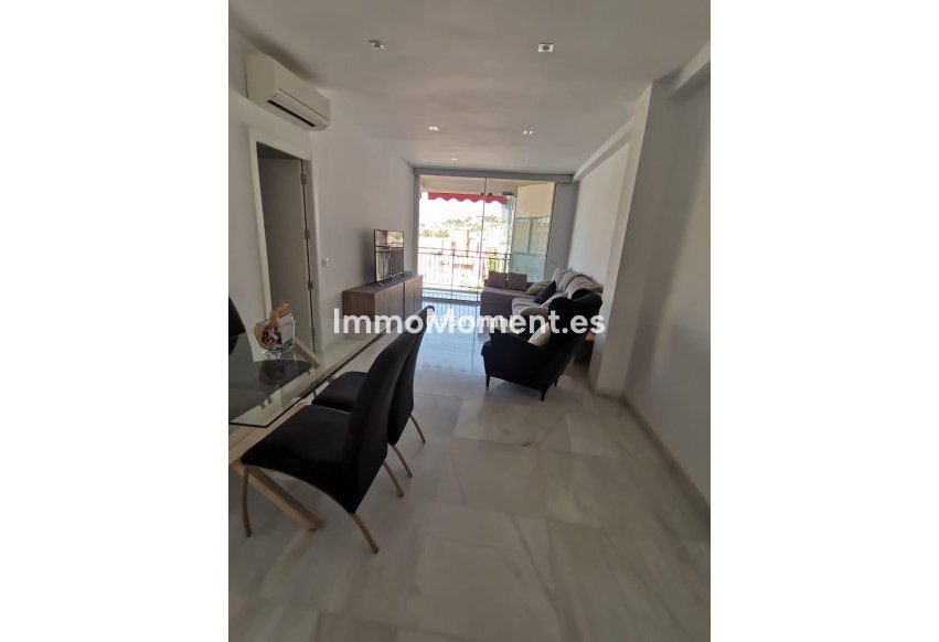 Resale - Apartment - Málaga - El Palo
