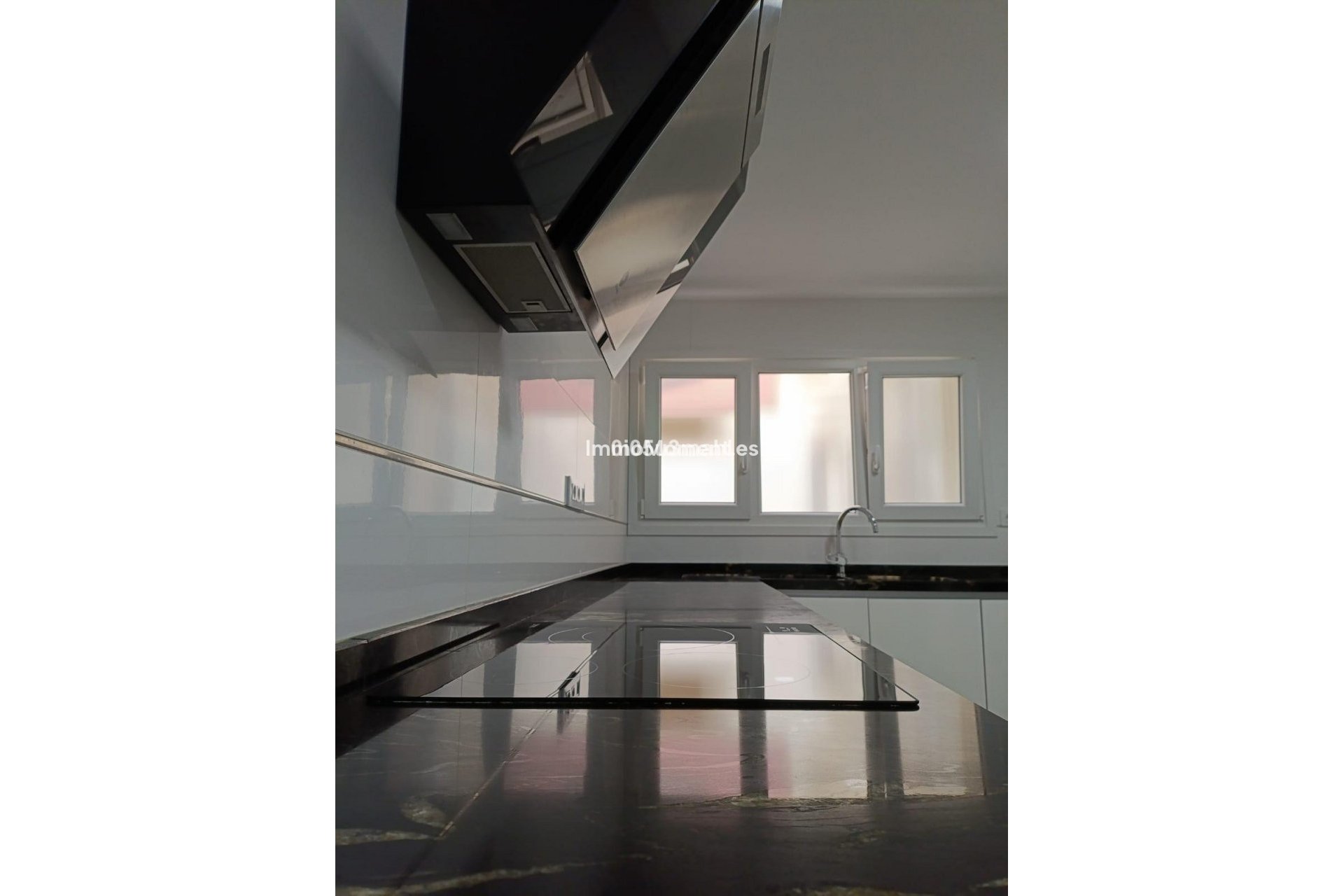 Resale - Apartment - Málaga - El Palo