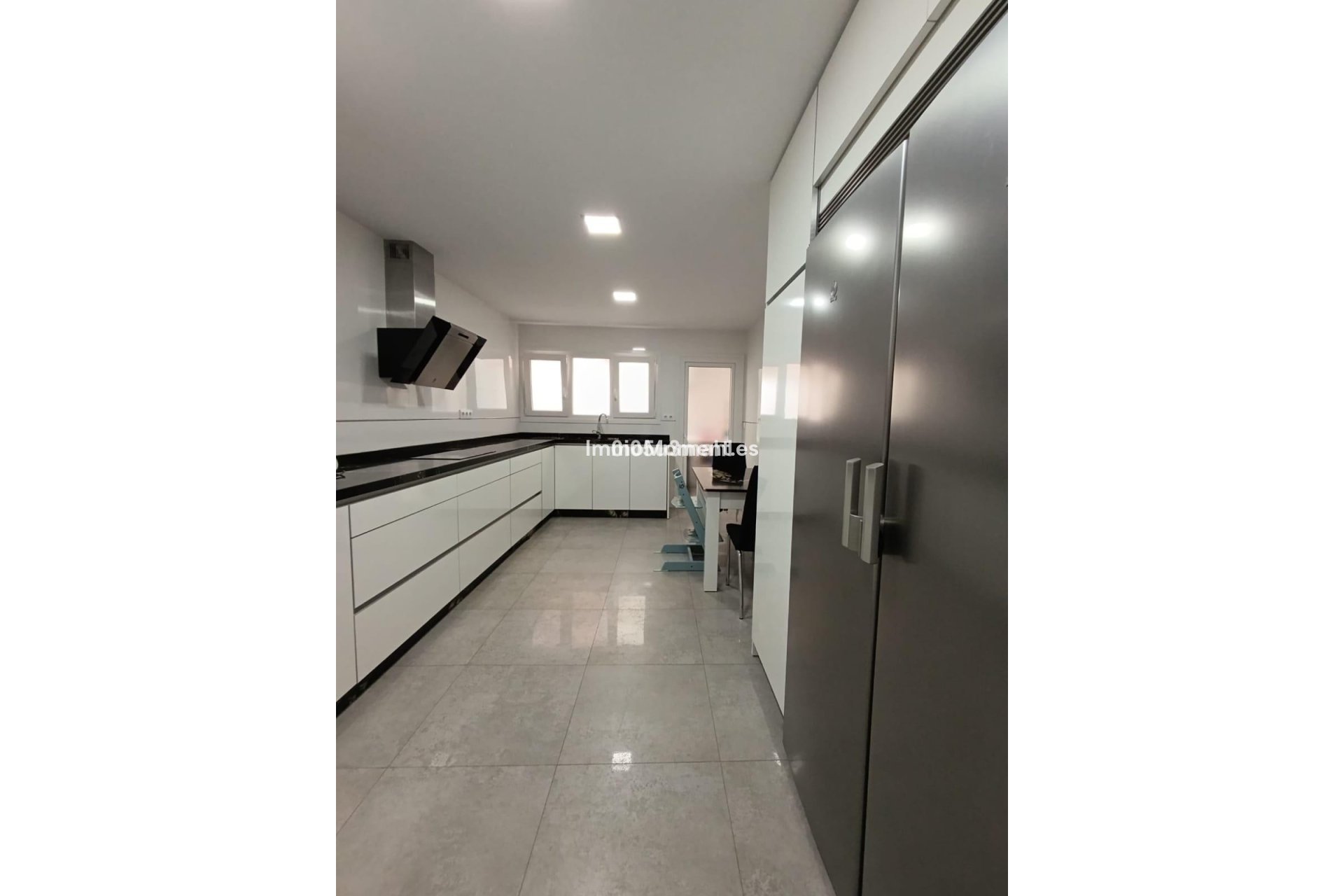 Resale - Apartment - Málaga - El Palo