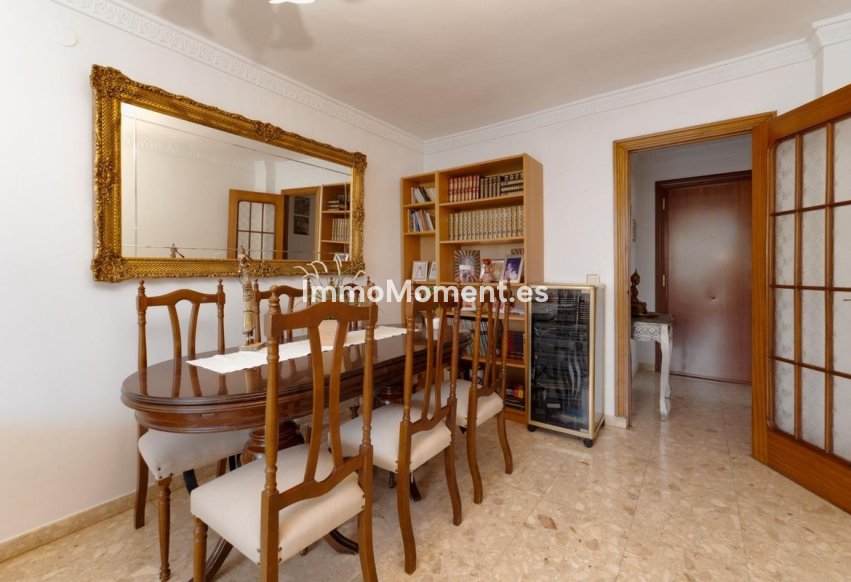 Resale - Apartment - Málaga - La Luz