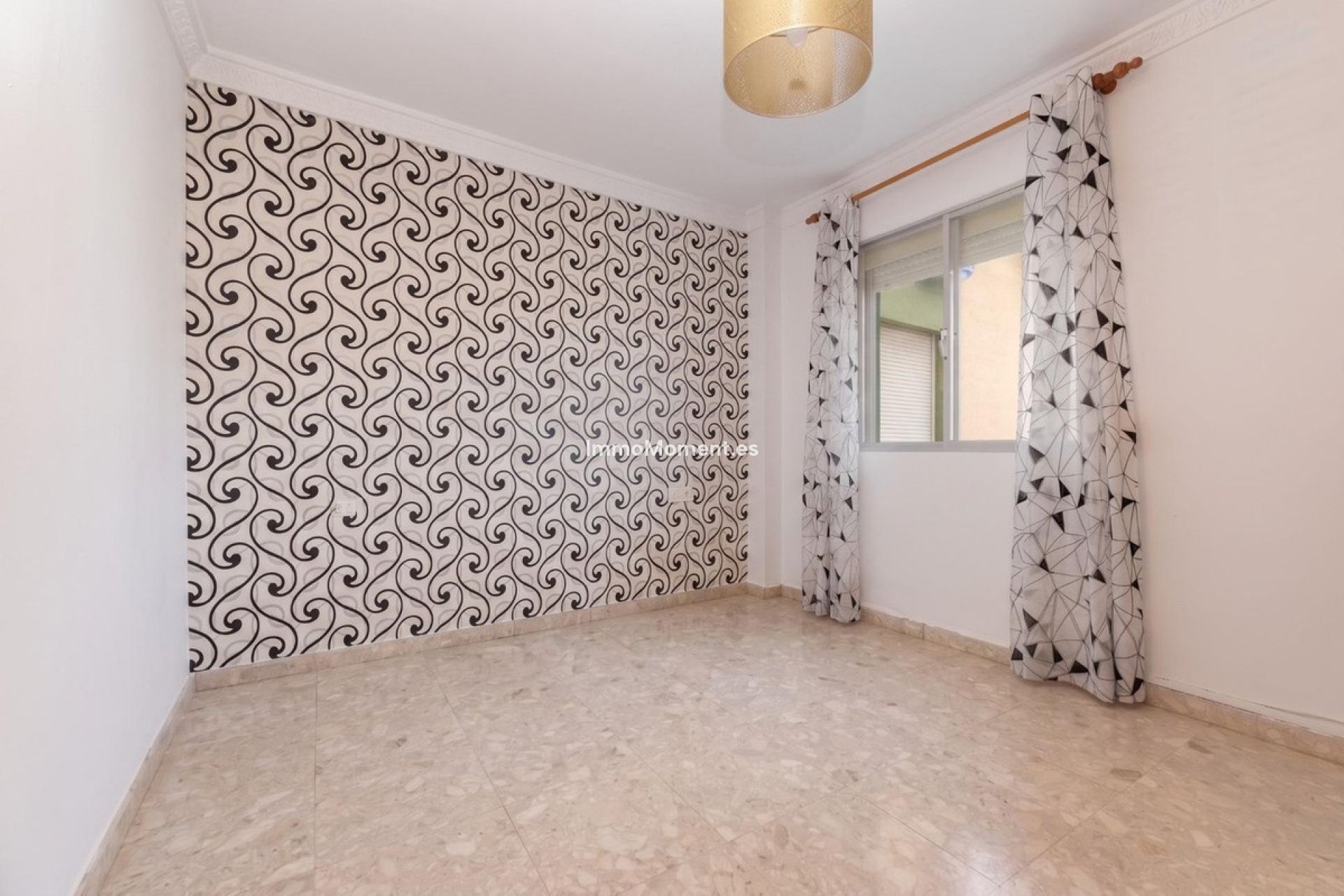 Resale - Apartment - Málaga - La Luz