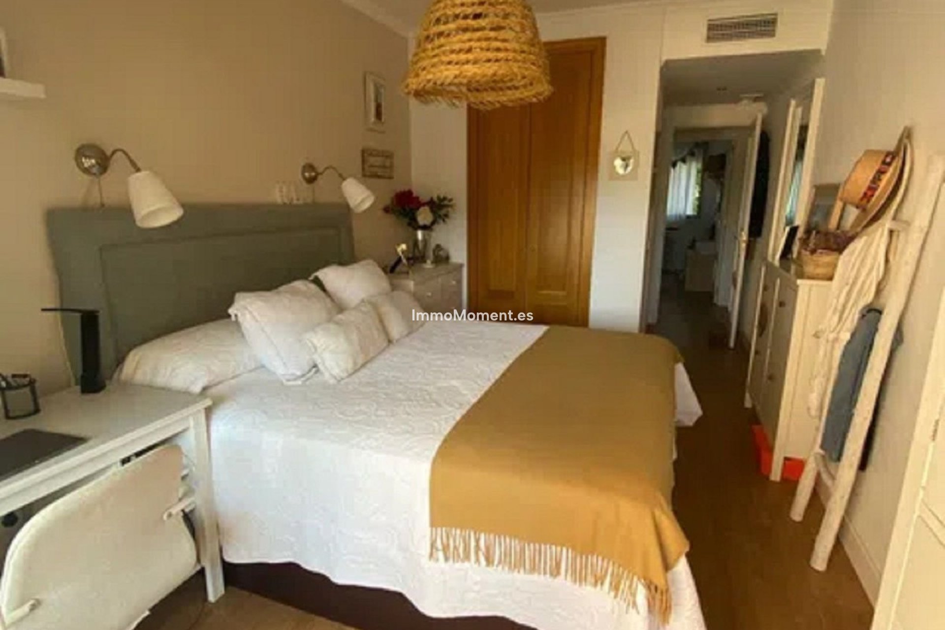 Resale - Apartment - Málaga - Málaga Centro