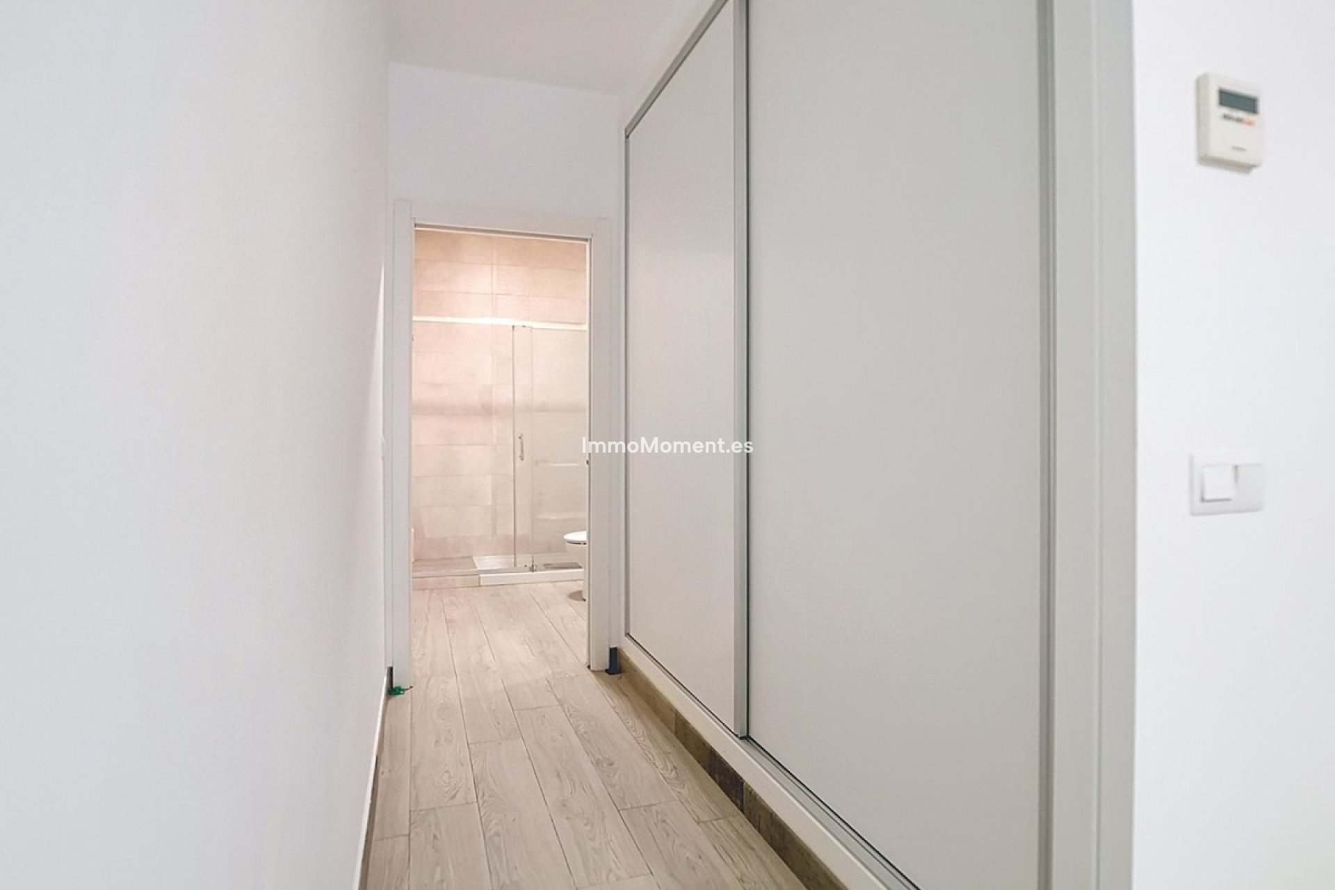 Resale - Apartment - Málaga - Málaga Centro