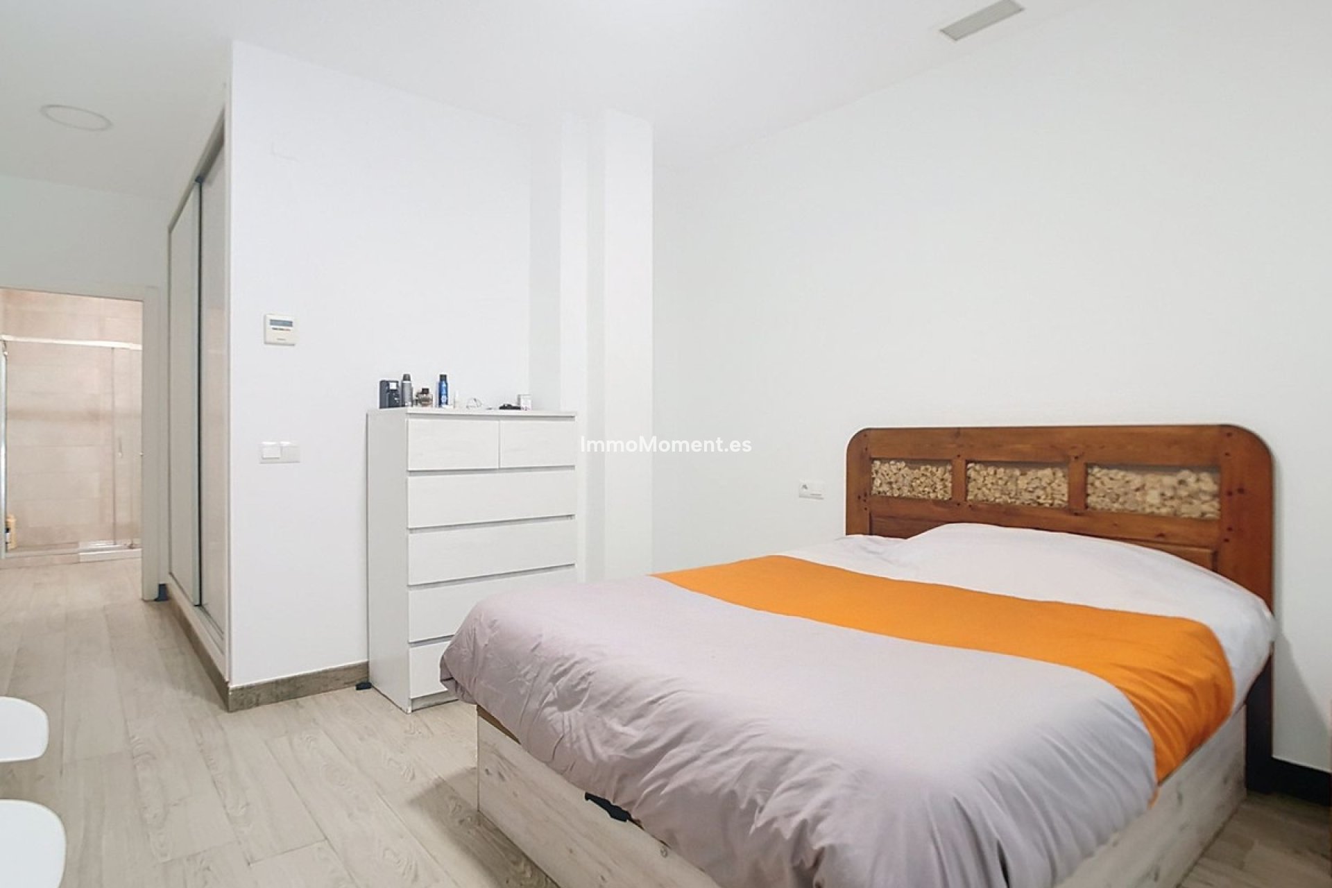 Resale - Apartment - Málaga - Málaga Centro