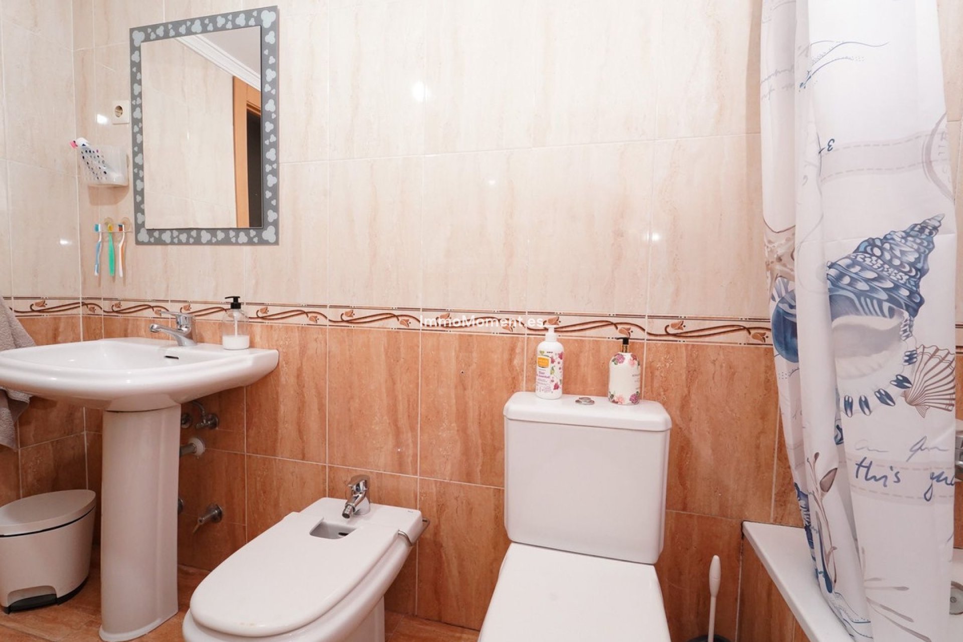 Resale - Apartment - Málaga - Málaga Centro