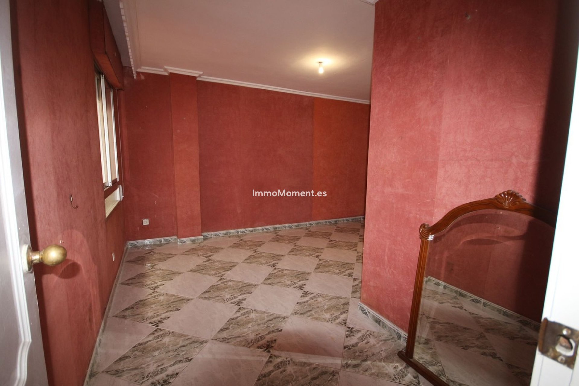Resale - Apartment - Málaga - Málaga Centro