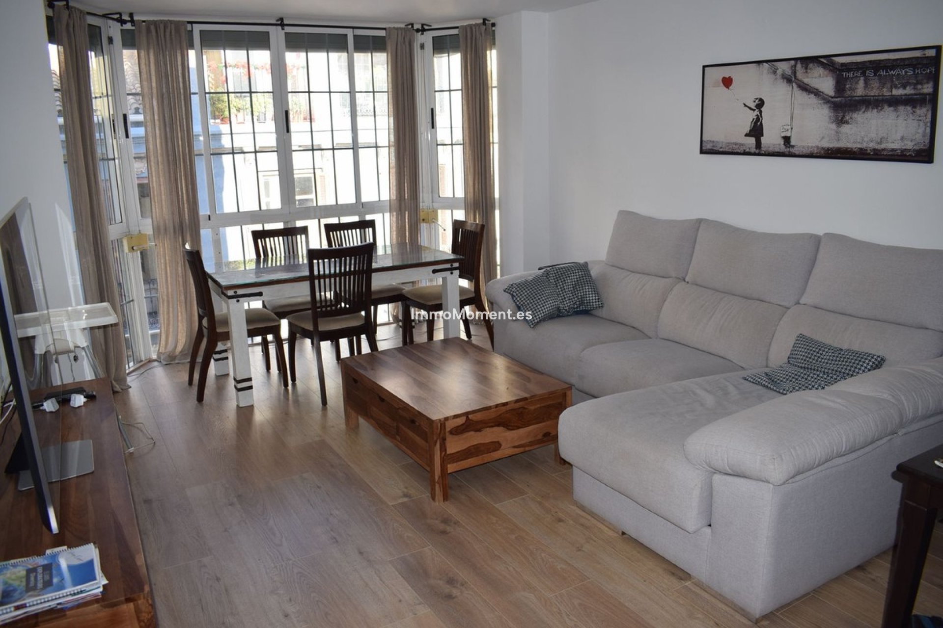 Resale - Apartment - Málaga - Málaga Centro