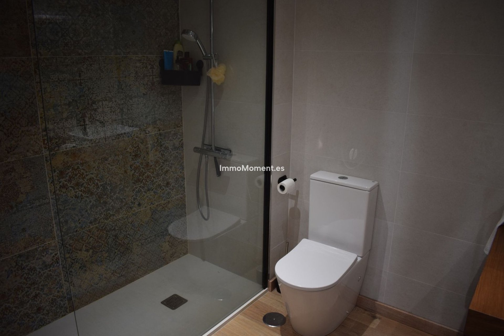 Resale - Apartment - Málaga - Málaga Centro
