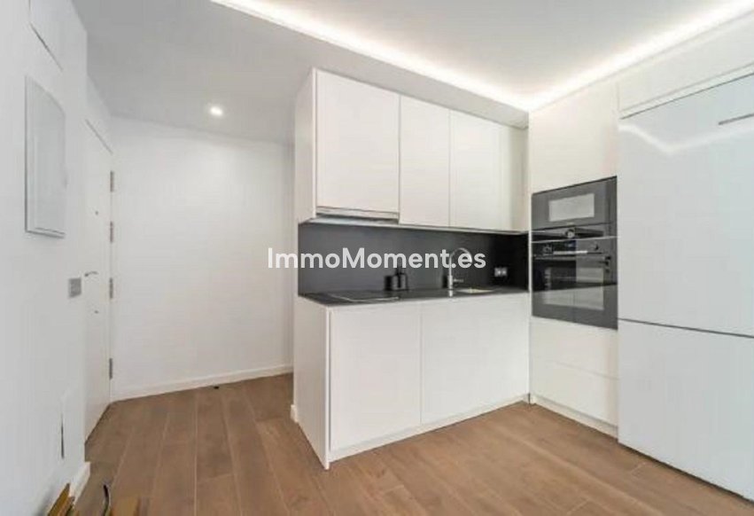 Resale - Apartment - Málaga - Málaga Este