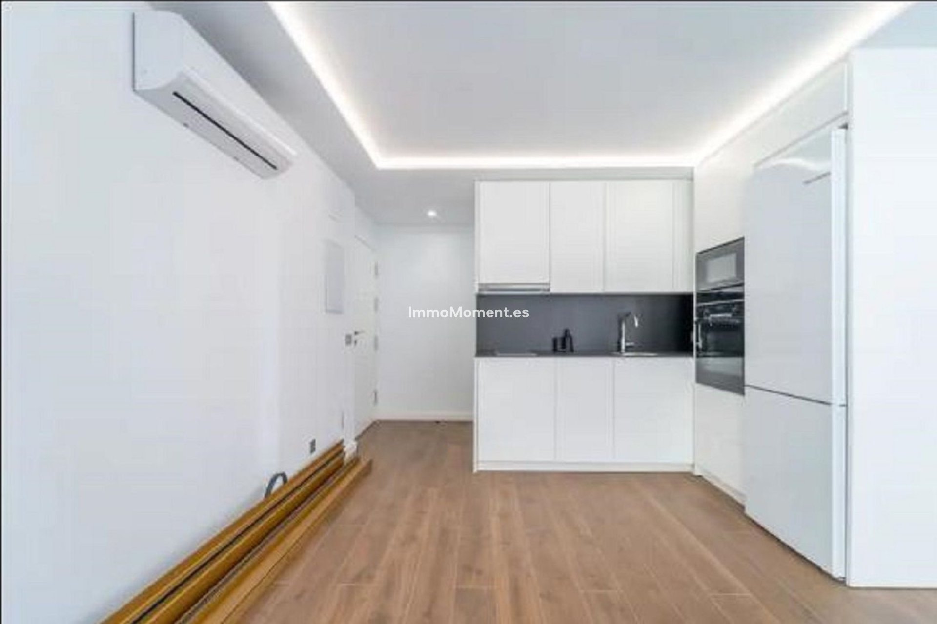 Resale - Apartment - Málaga - Málaga Este