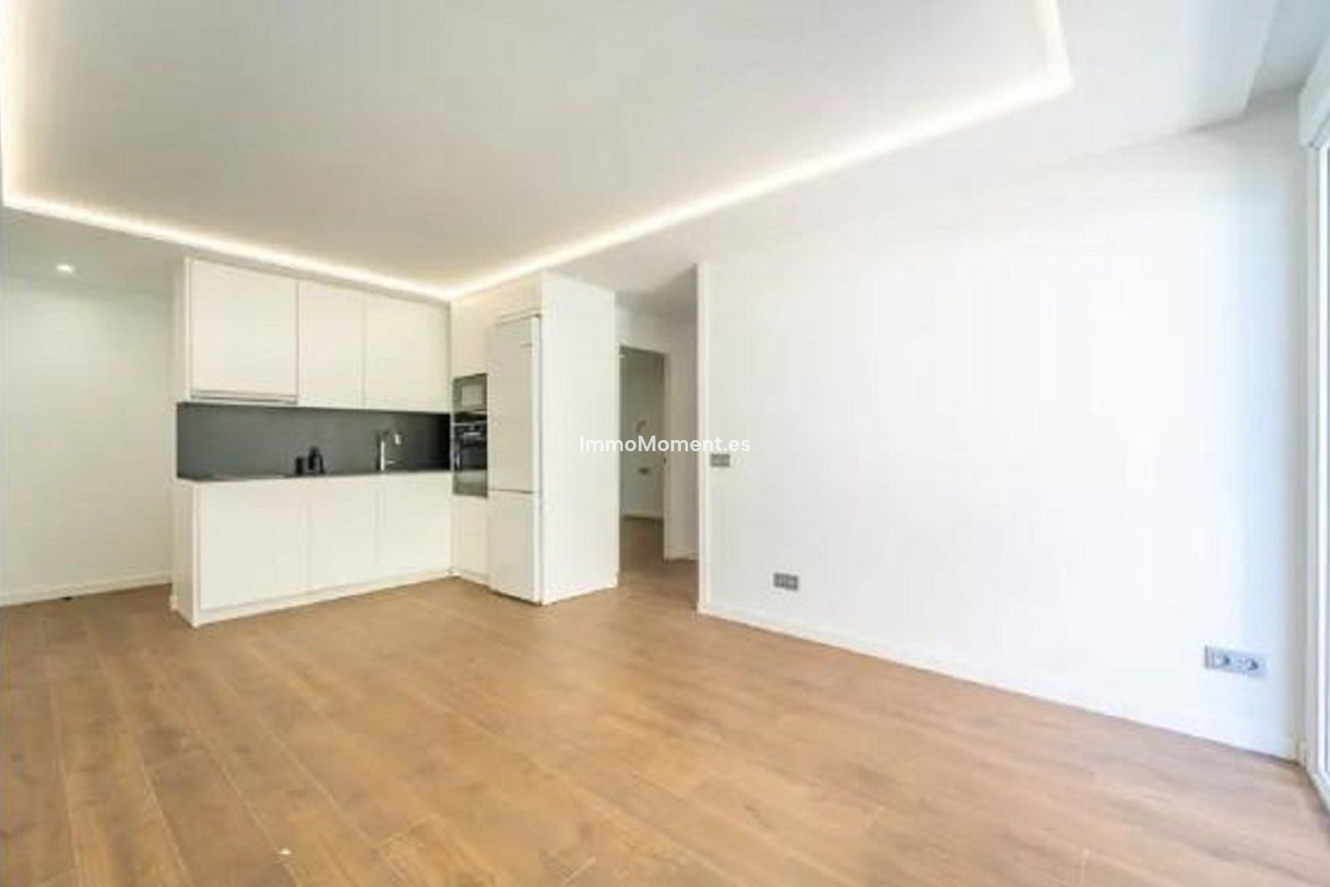 Resale - Apartment - Málaga - Málaga Este