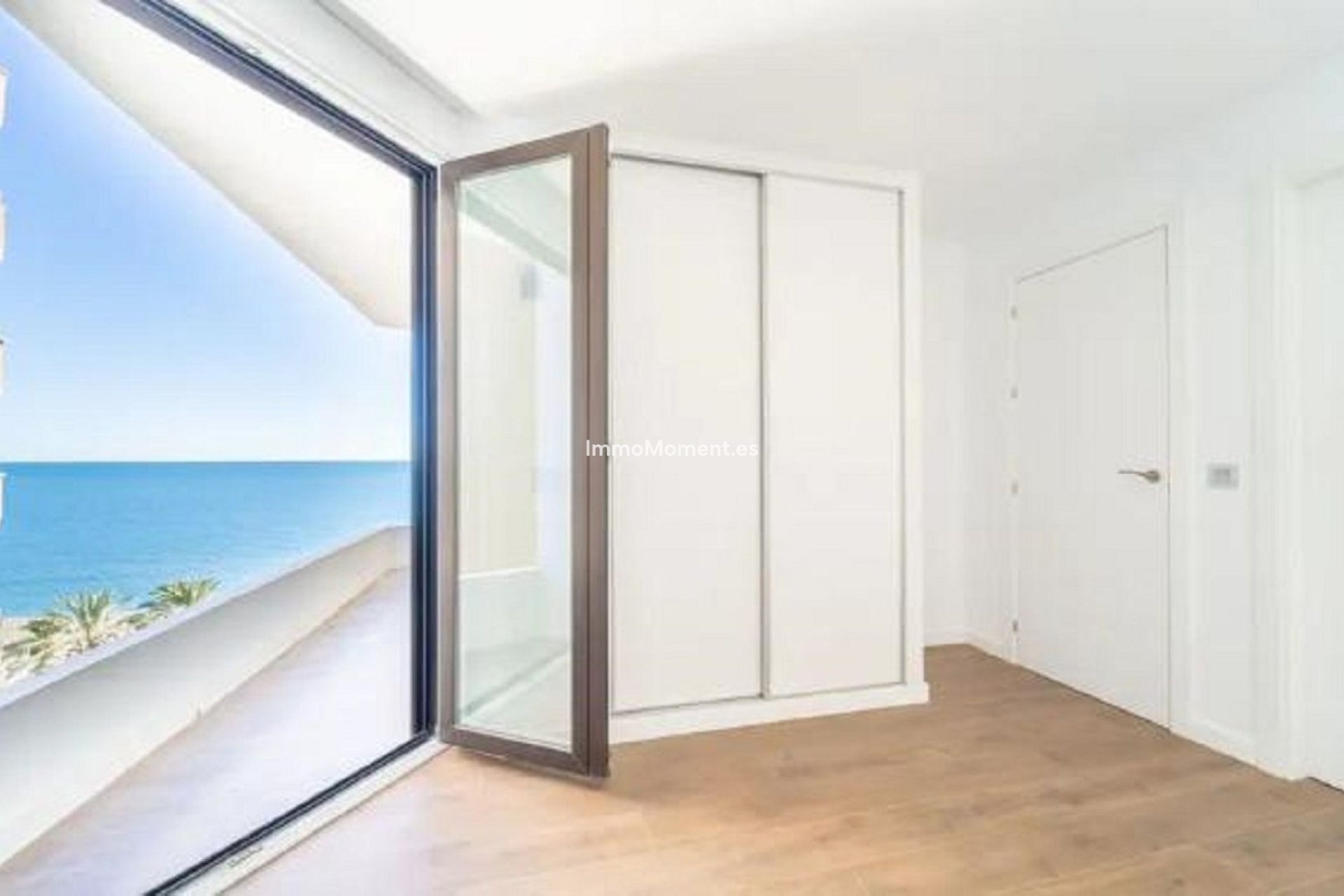 Resale - Apartment - Málaga - Málaga Este