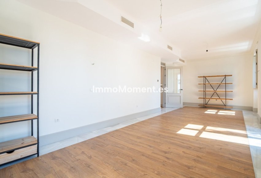 Resale - Apartment - Málaga - Monte Sancha