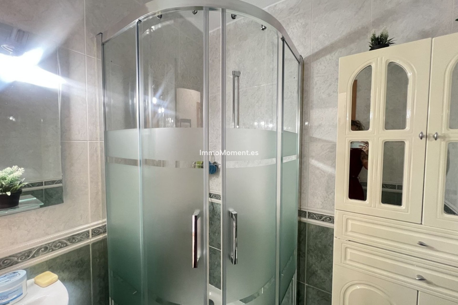 Resale - Apartment - Málaga