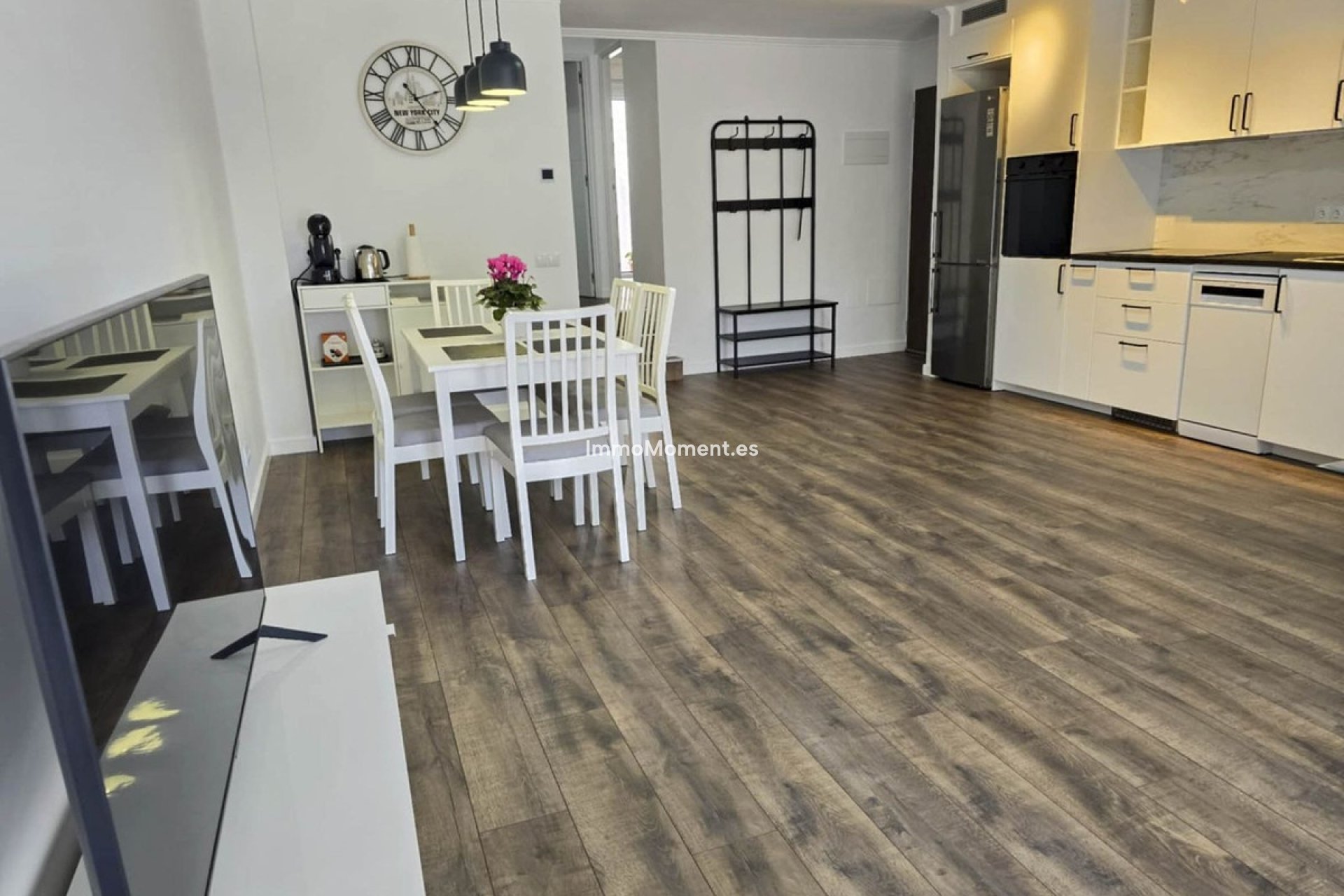 Resale - Apartment - Manilva - La Duquesa