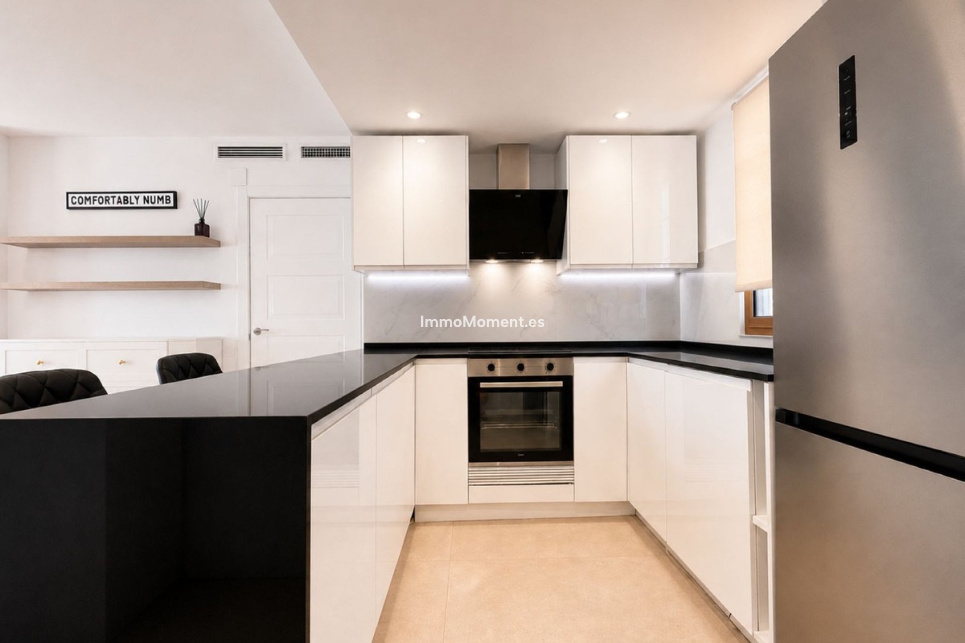 Resale - Apartment - Manilva - La Duquesa