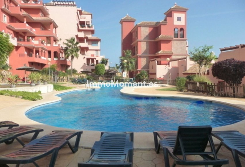 Resale - Apartment - Manilva - La Duquesa