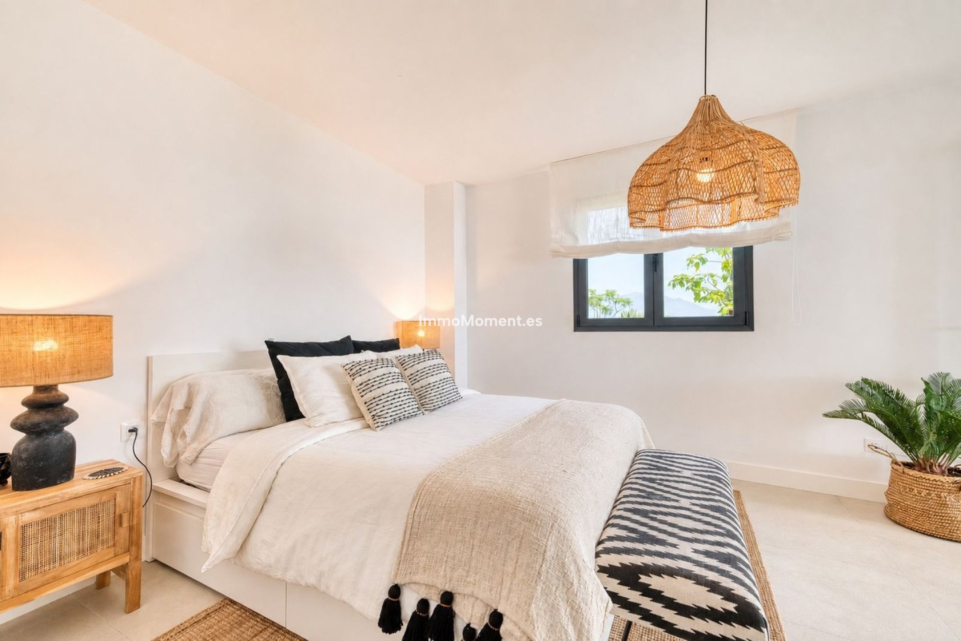 Resale - Apartment - Manilva - La Duquesa