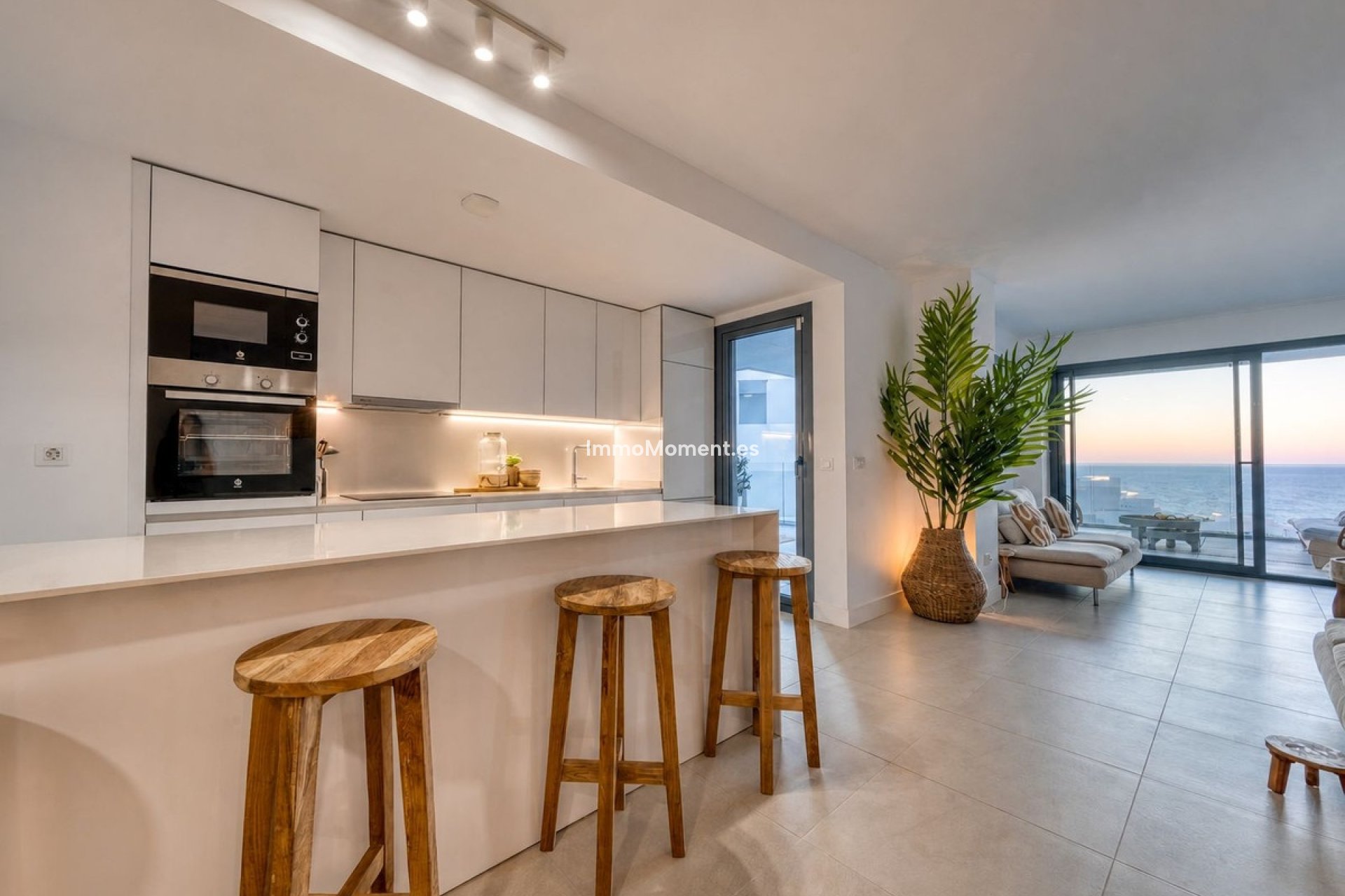 Resale - Apartment - Manilva - La Duquesa