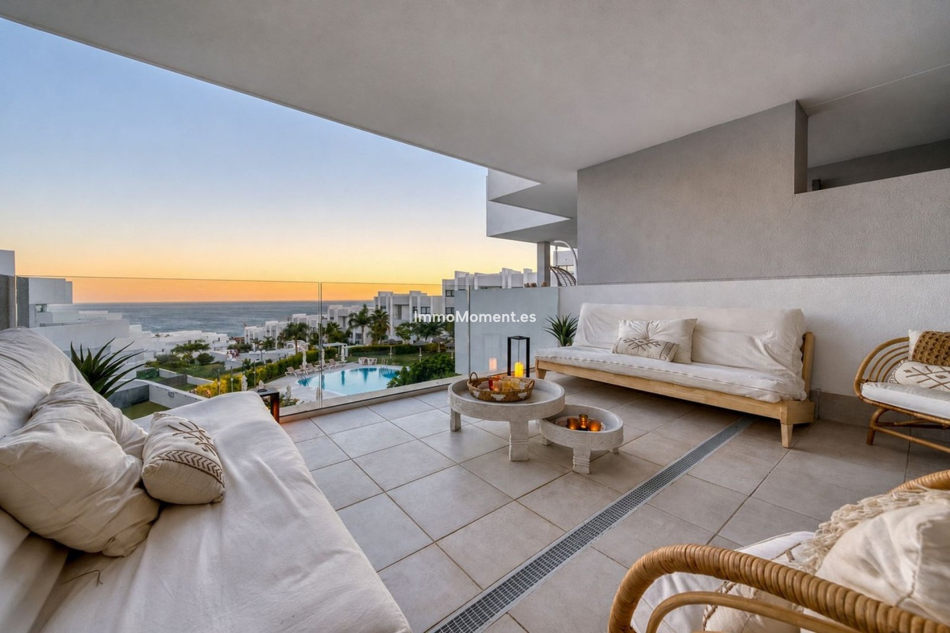 Resale - Apartment - Manilva - La Duquesa