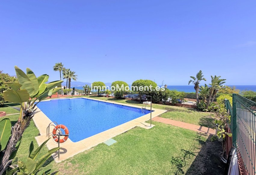 Resale - Apartment - Manilva - La Duquesa